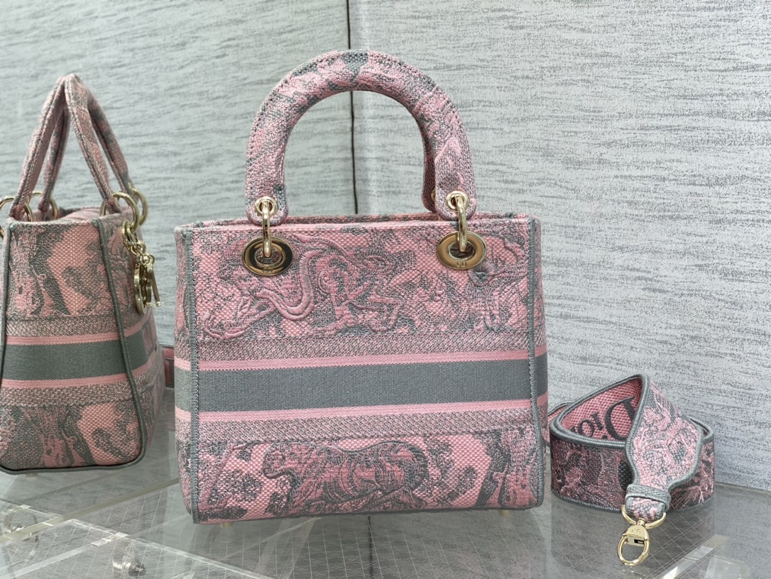 lady D*or handle bag-24×20×11cm