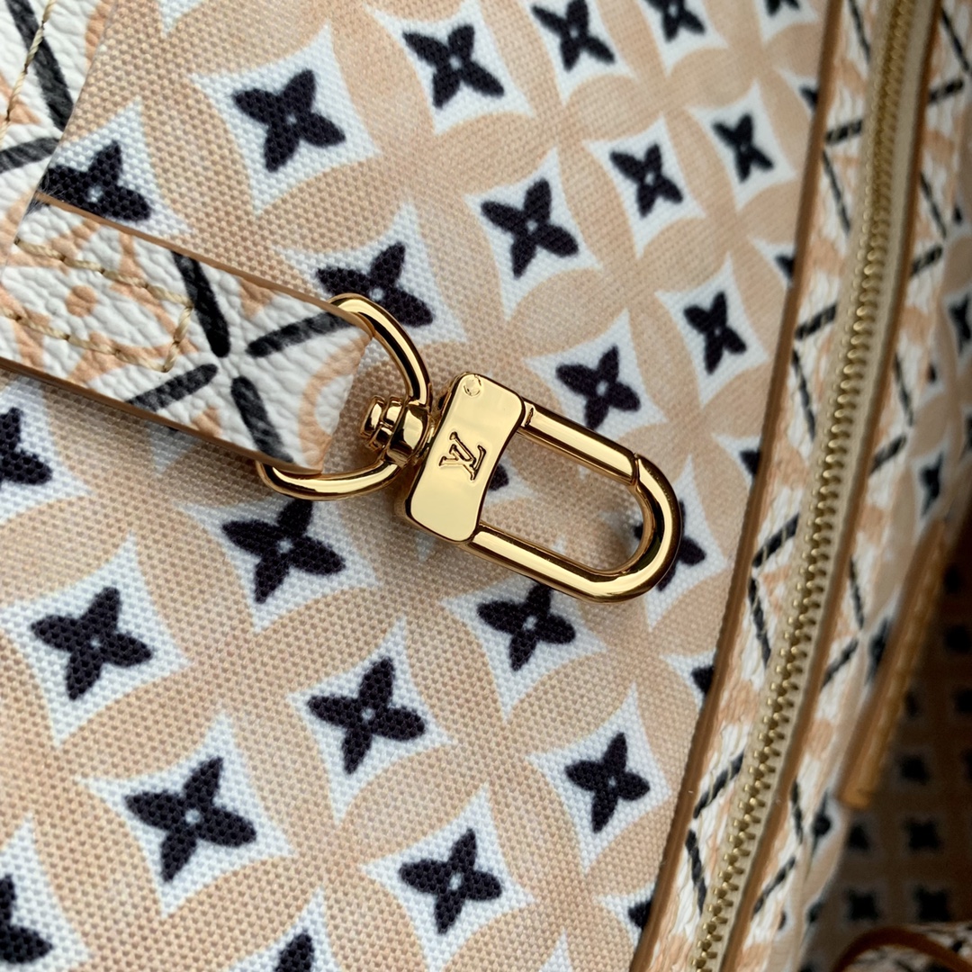 l0*is V*t0n neverful m21733-32*29*17cm