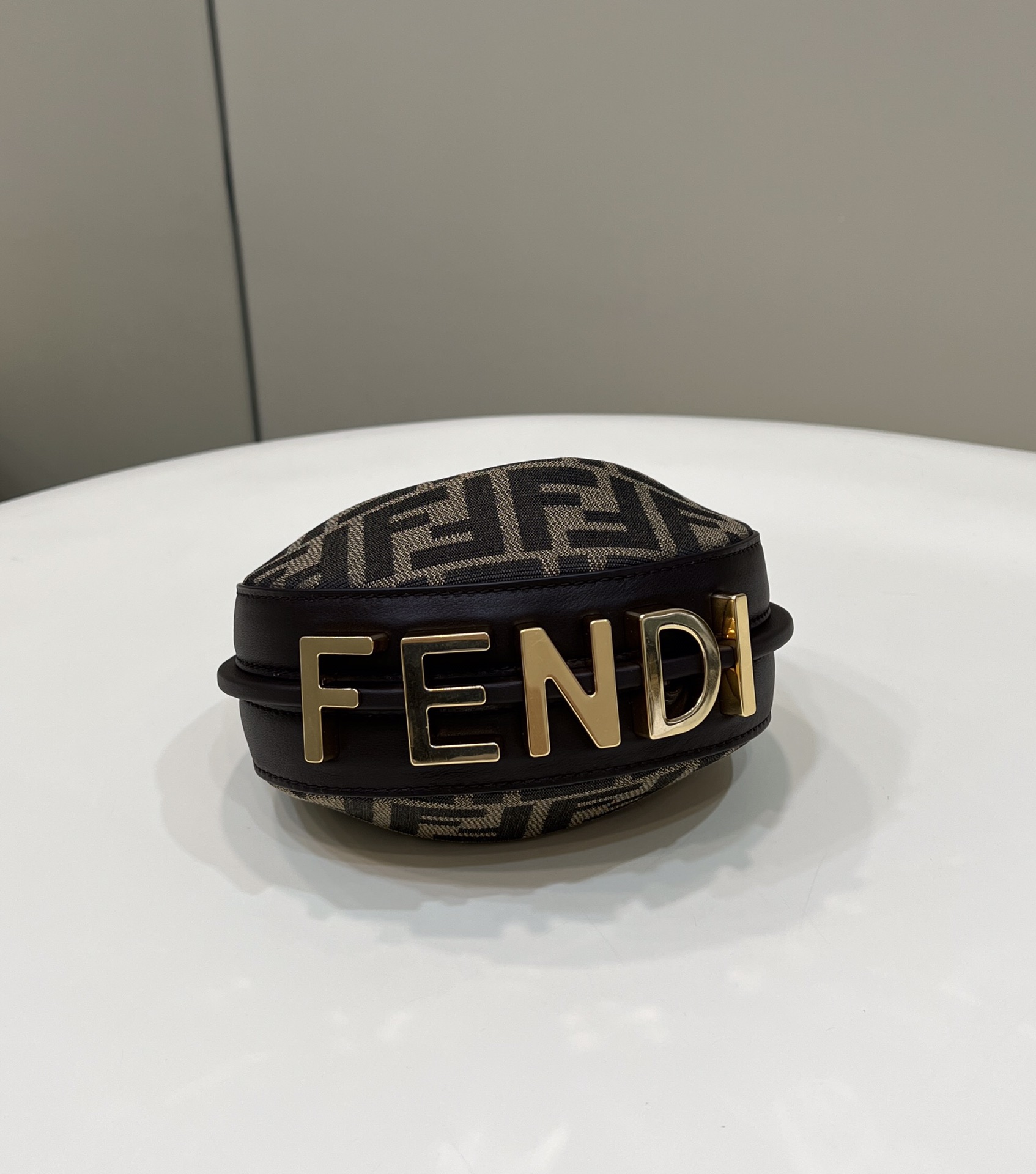F**di graphy bag-16.5x14x5cm
