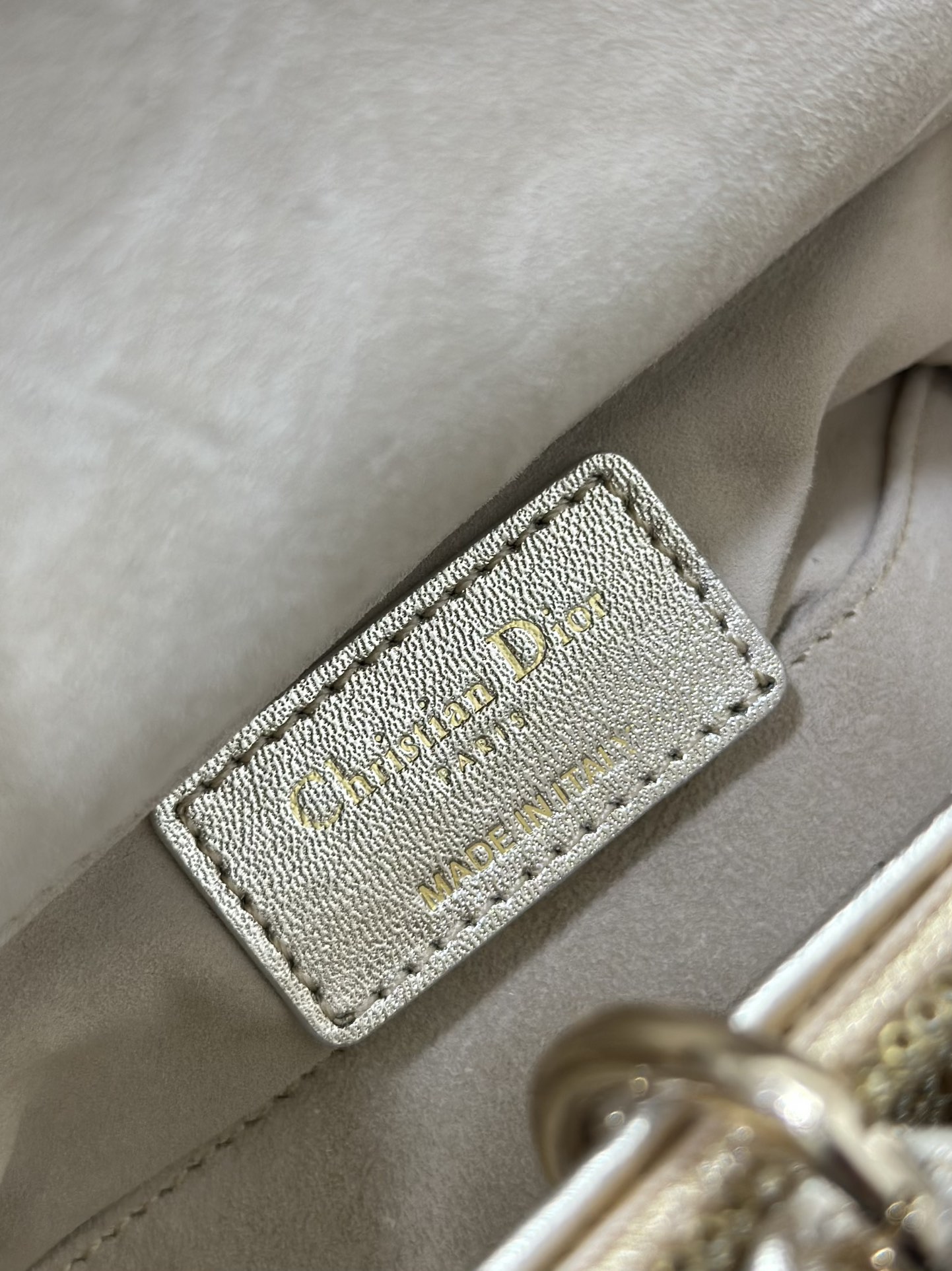 lady D*or handle bag-16 x 9 x 5cm