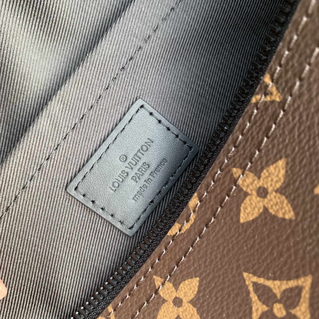 l0*is V*t0n soft polochon bag m46692-27x 15x 15cm