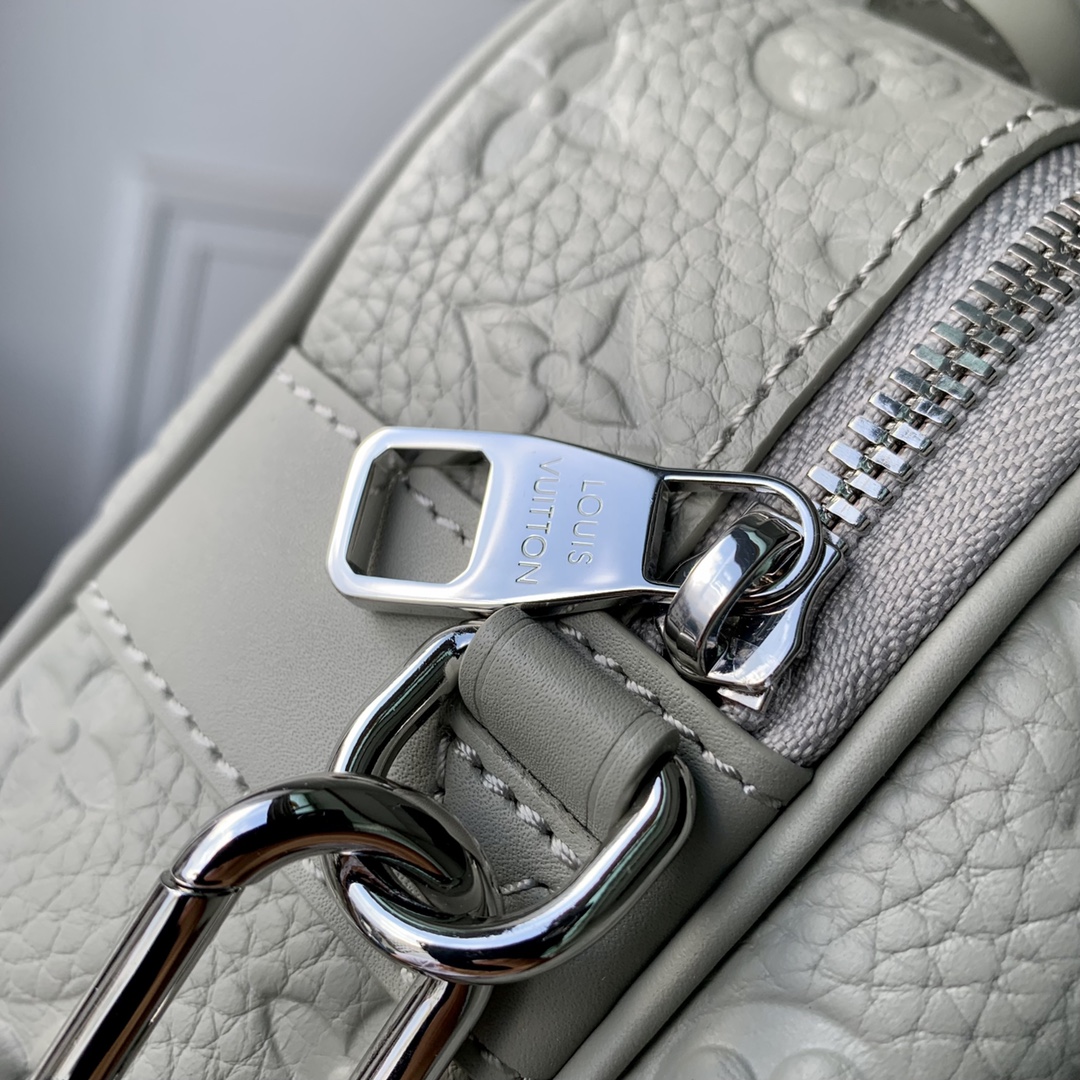 l0*is V*t0n s lock bag-m45806-22*18*8cm