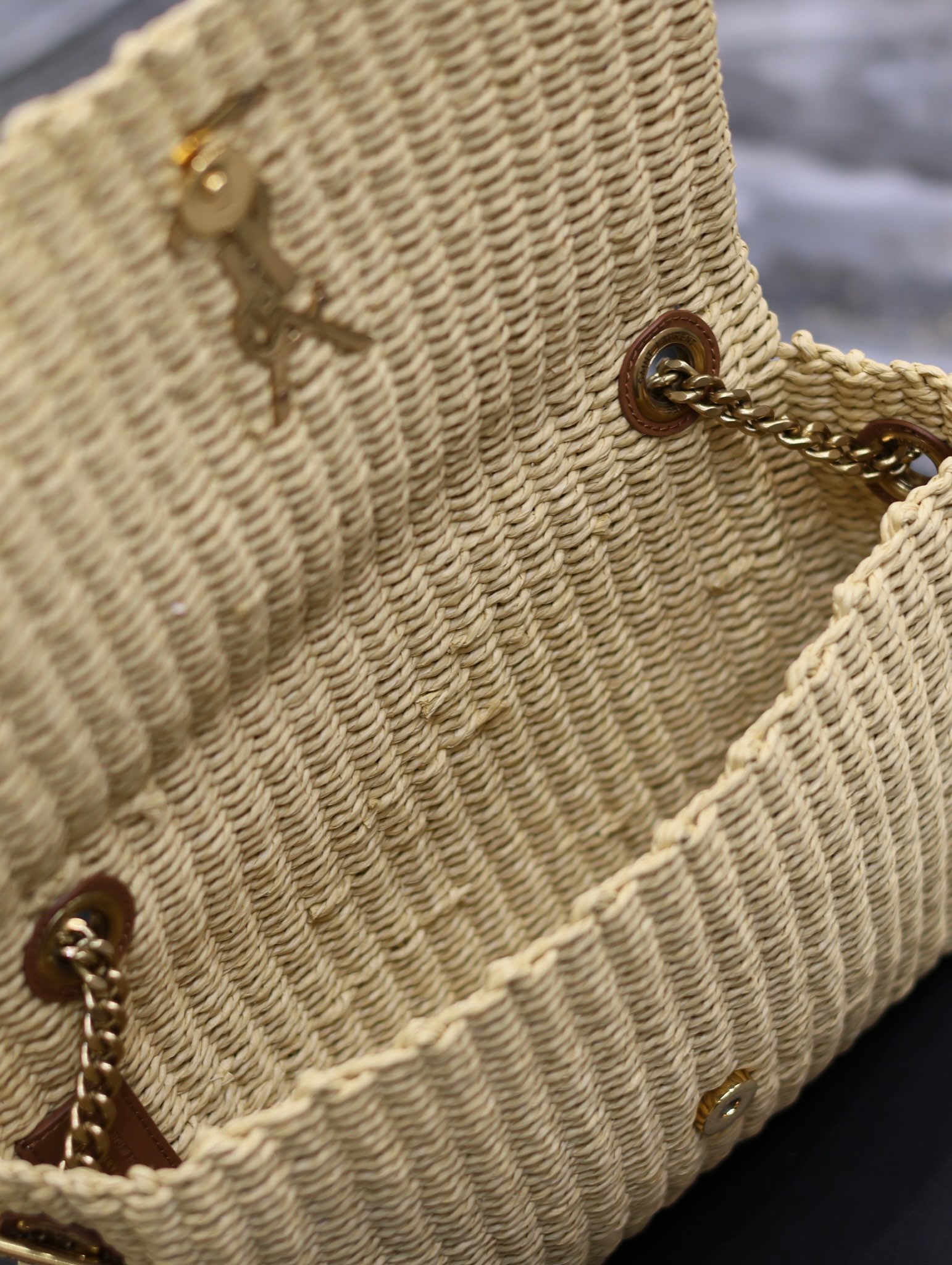 Y*L kate with raffia-28.5×20×6cm
