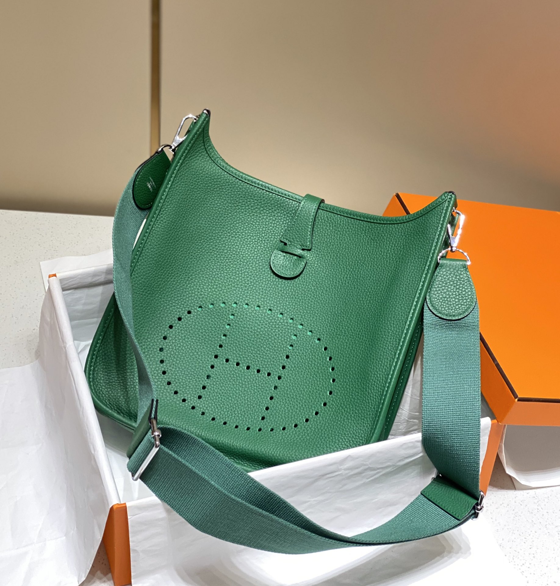 H**mes evelyne-29cm
