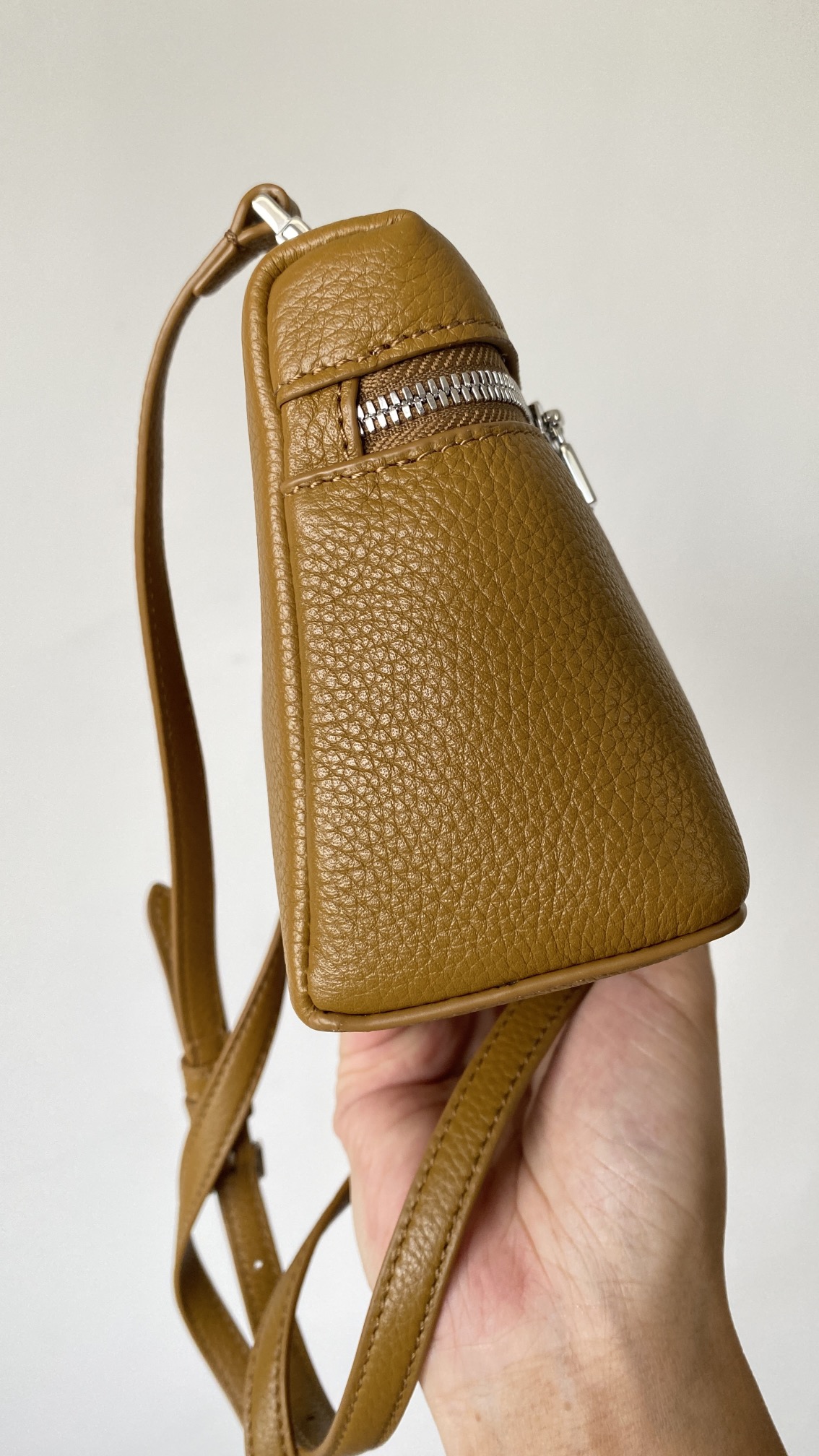 L**o p*ana bag-19cm