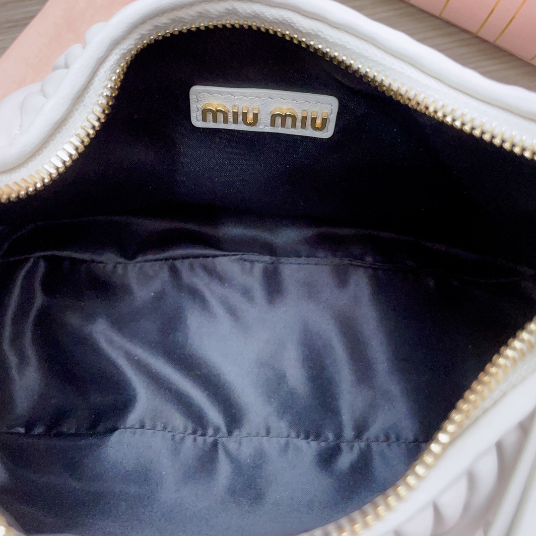 M*um*u bag-25x18x7cm
