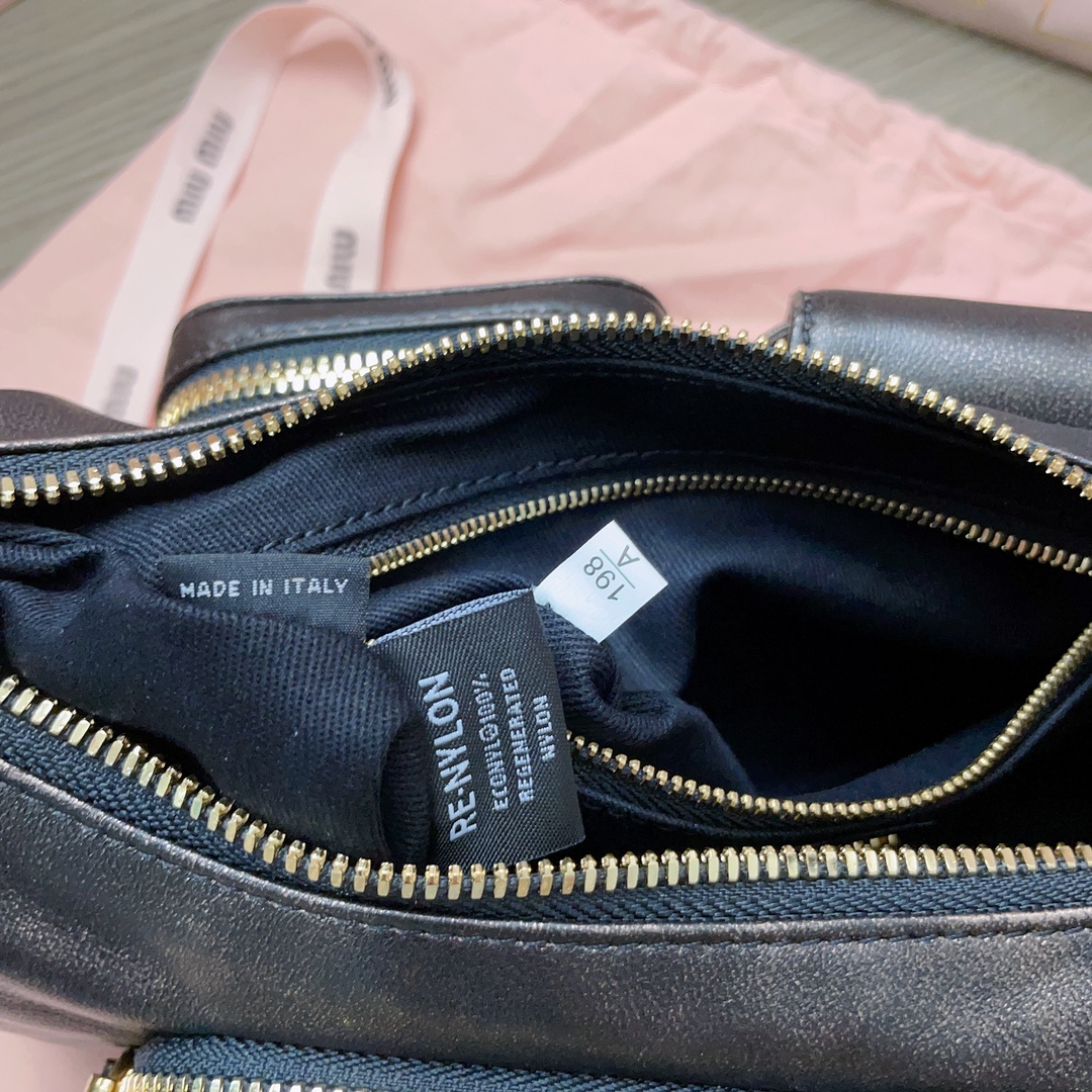 M*um*u bag-21x12x6cm