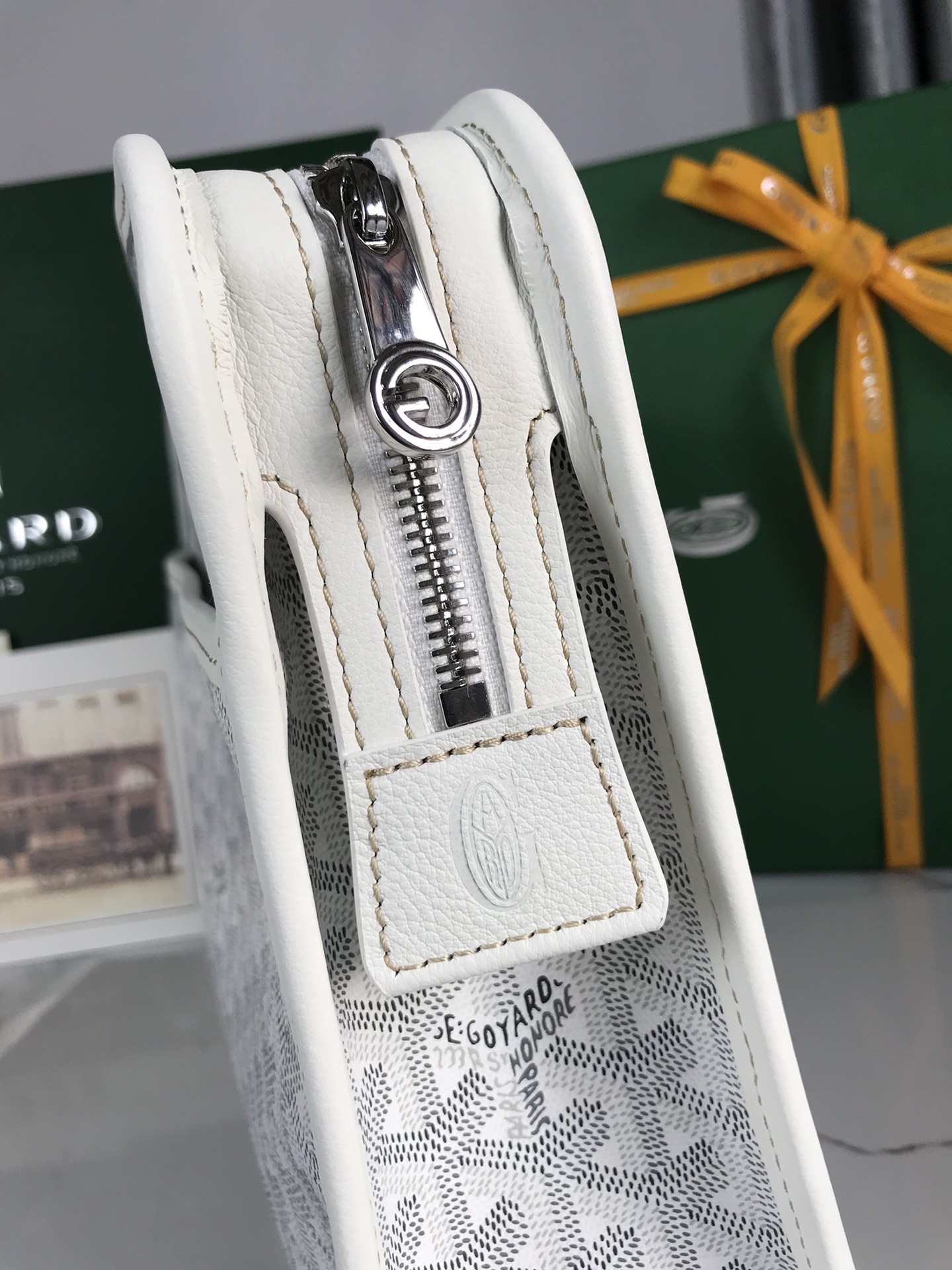 Go*ard toiletry bag-30x23×7.5cm