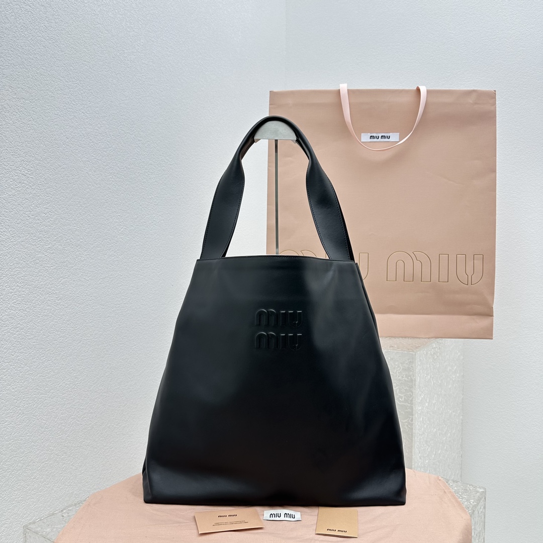 M*um*u hobo tote-38.5*11*39cm