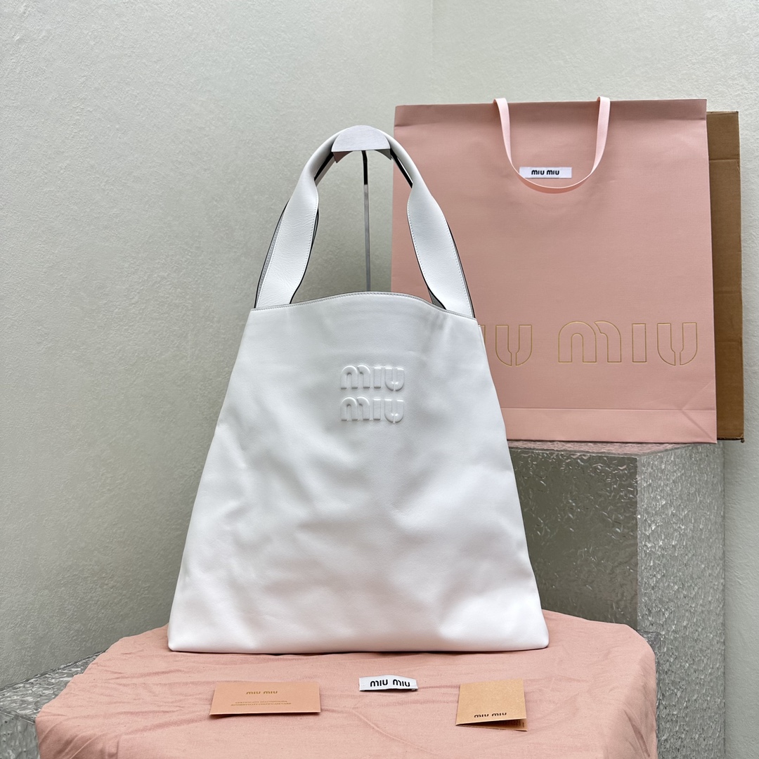 M*um*u hobo tote-38.5*11*39cm