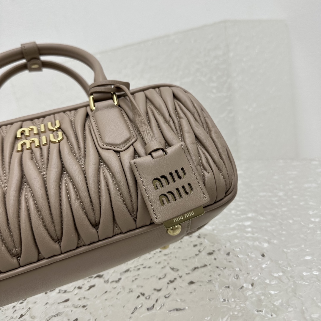 M*um*u vintage rectangular bag-27*12*9cm