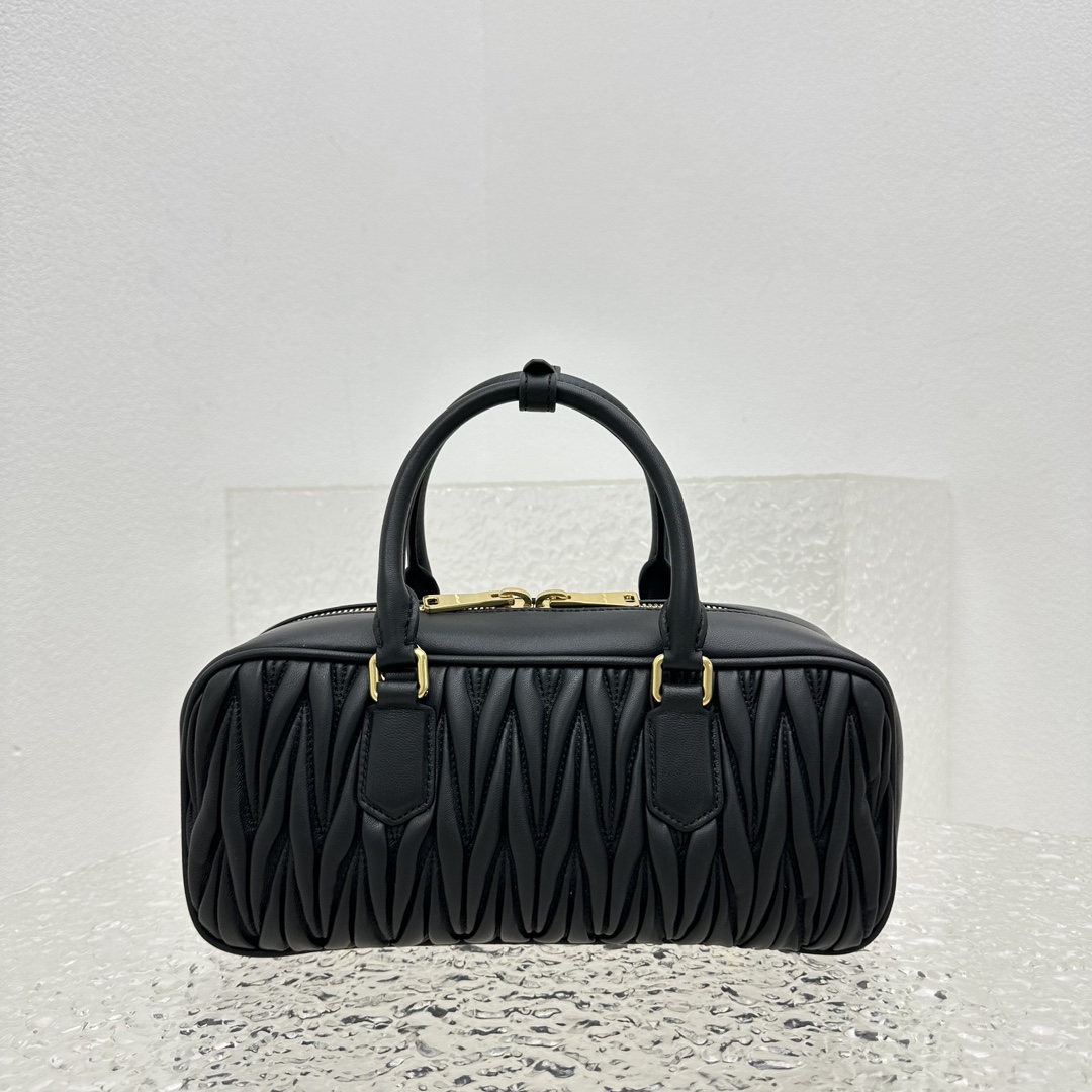 M*um*u vintage rectangular bag-27*12*9cm