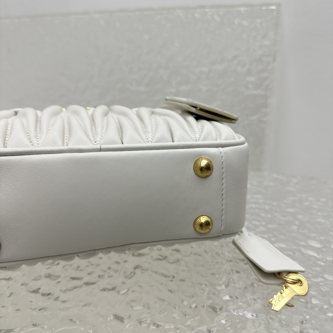 M*um*u vintage too pretty bag-19*13*6cm