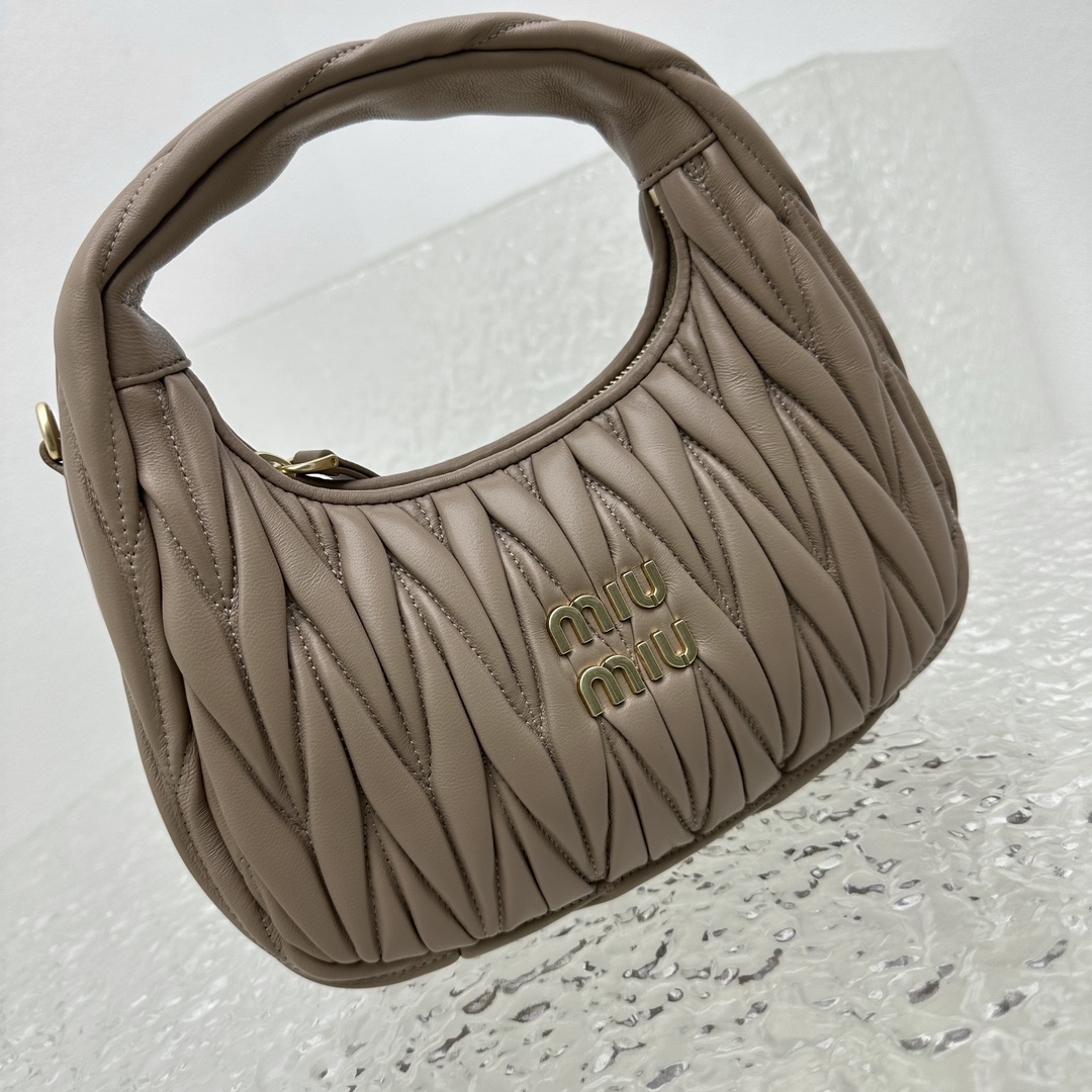 M*um*u wander hobo bag-20*6*17cm