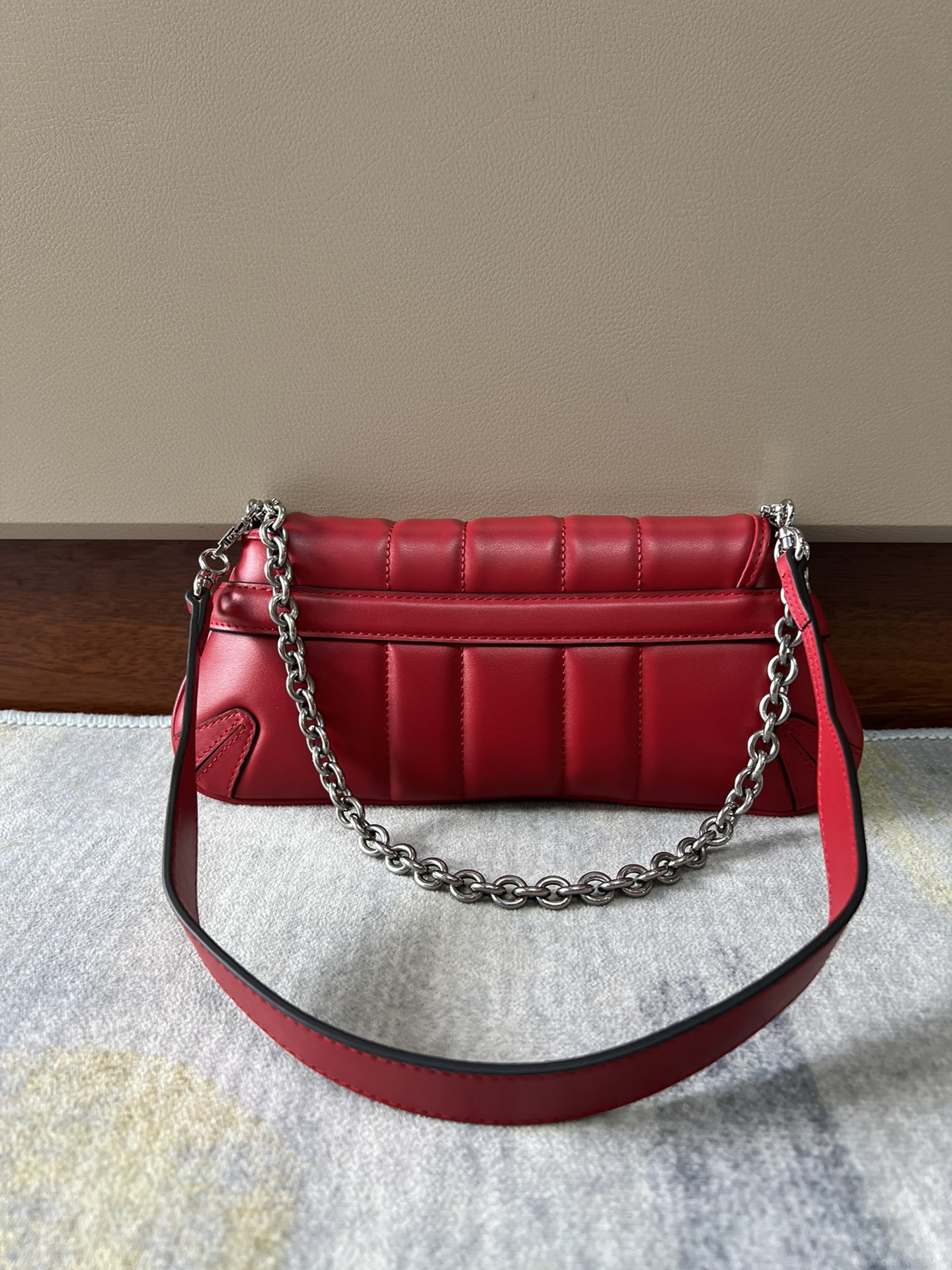 G*u*i horsebit chain 2023-27x11x5cm