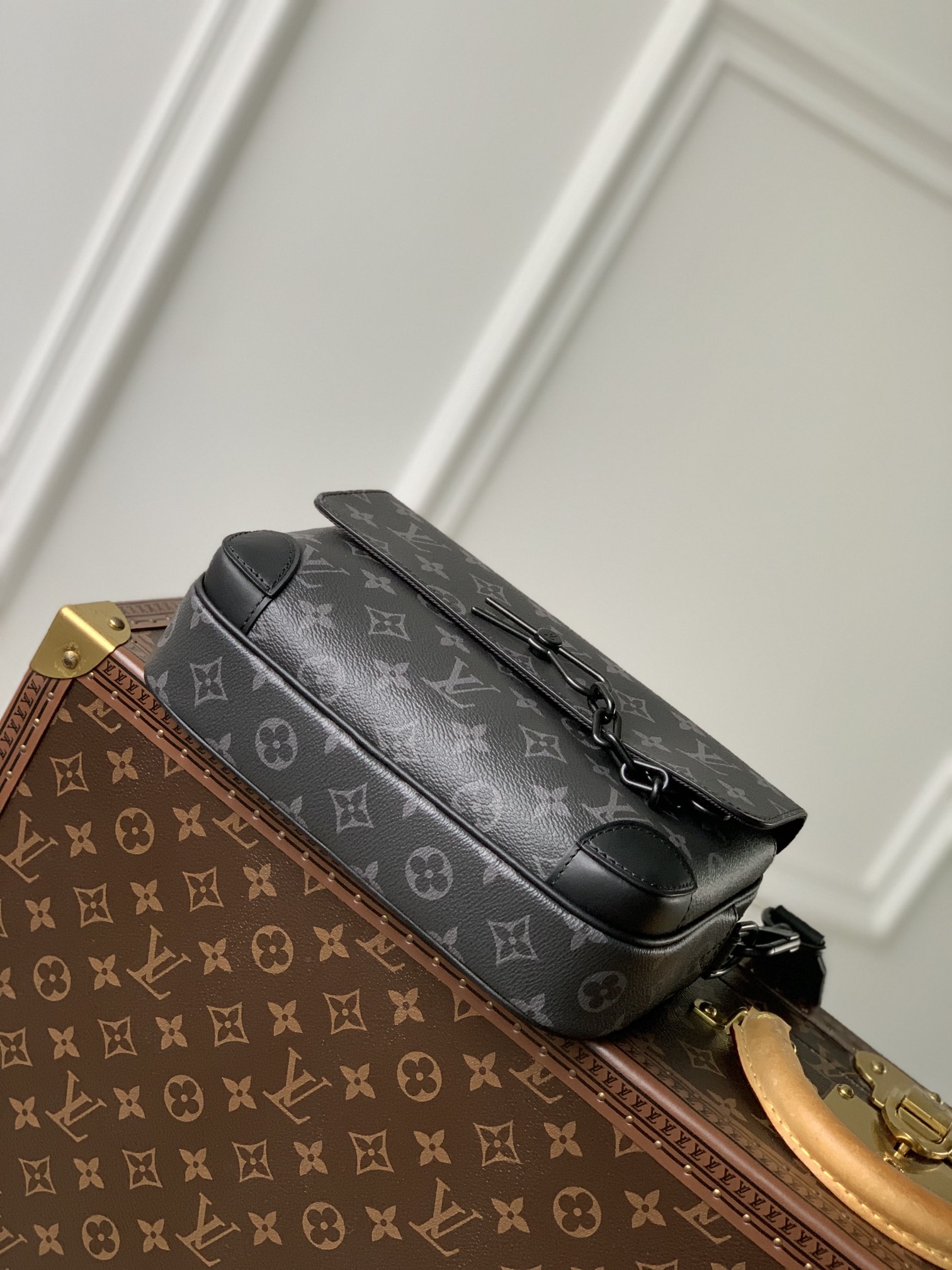 l0*is V*t0n steamer bag-24*17*5cm