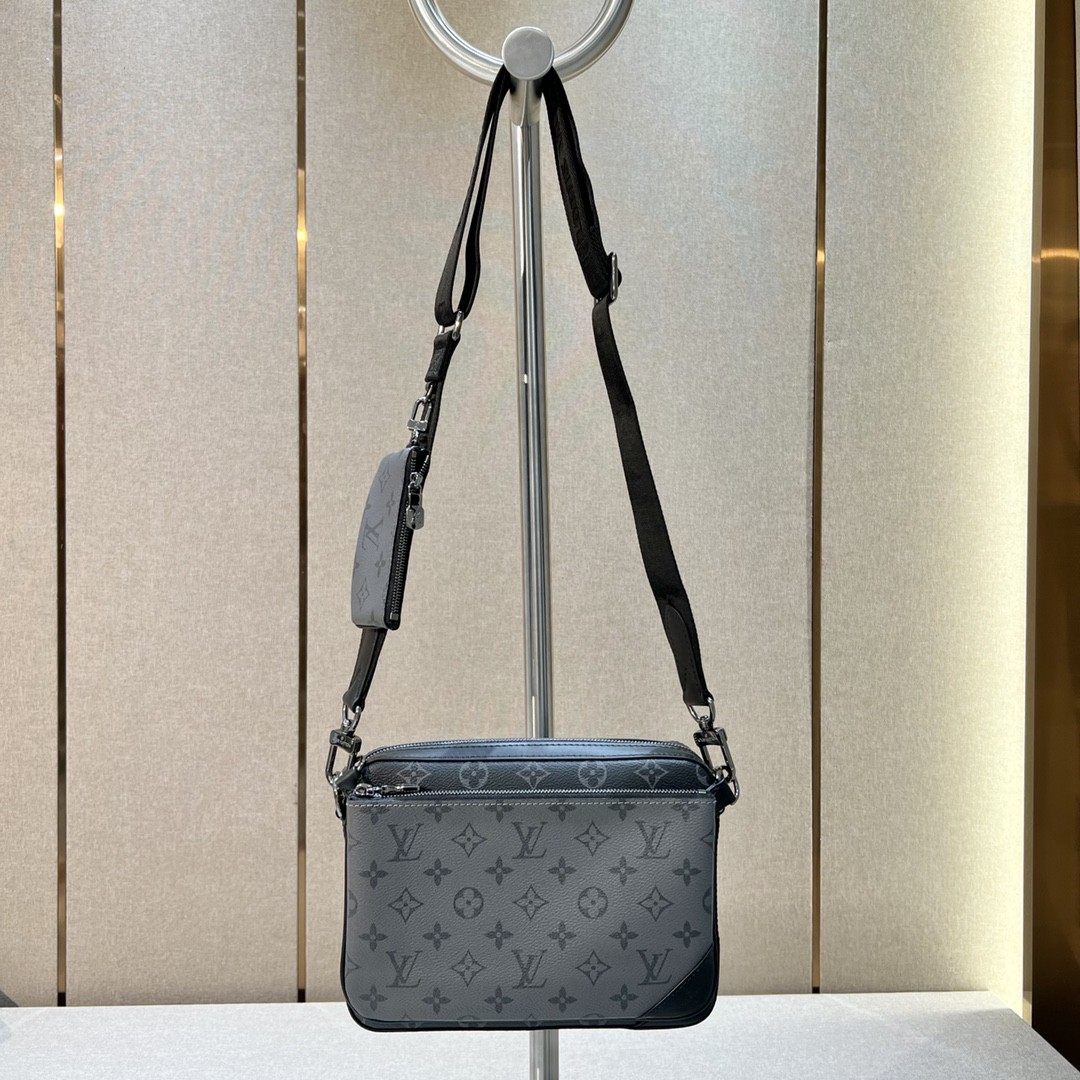 l0*is V*t0n trio messenger bag -m22481-25 x 18.5 x 7cm