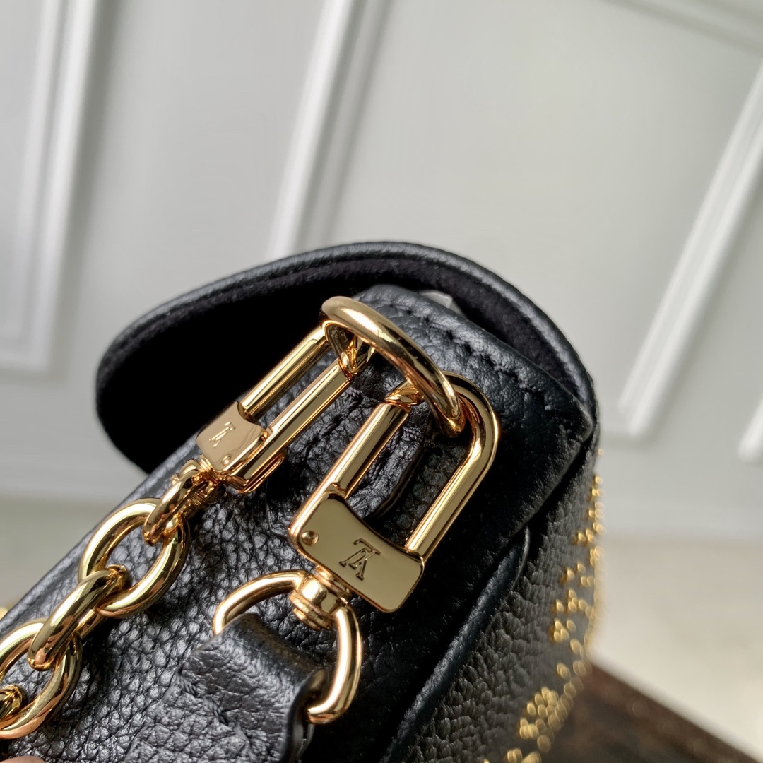 l0*is V*t0n wallet on chain ivy-23.5 x 12.0 x 4.3 cm