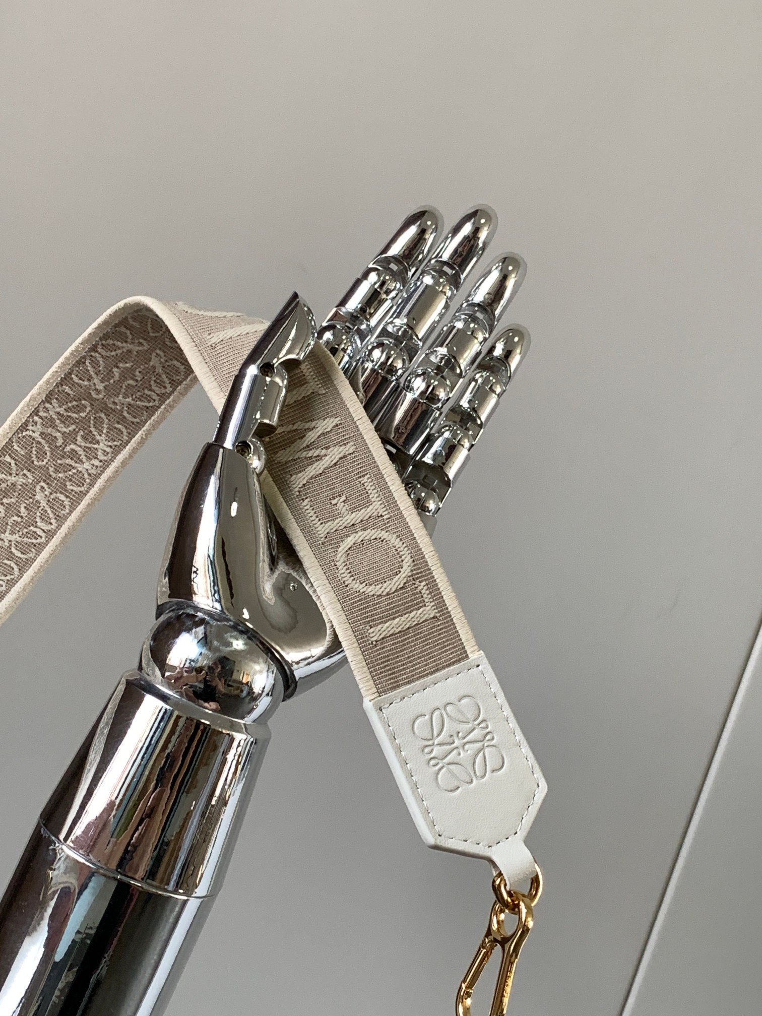 L0ew* anagram straps-134cm