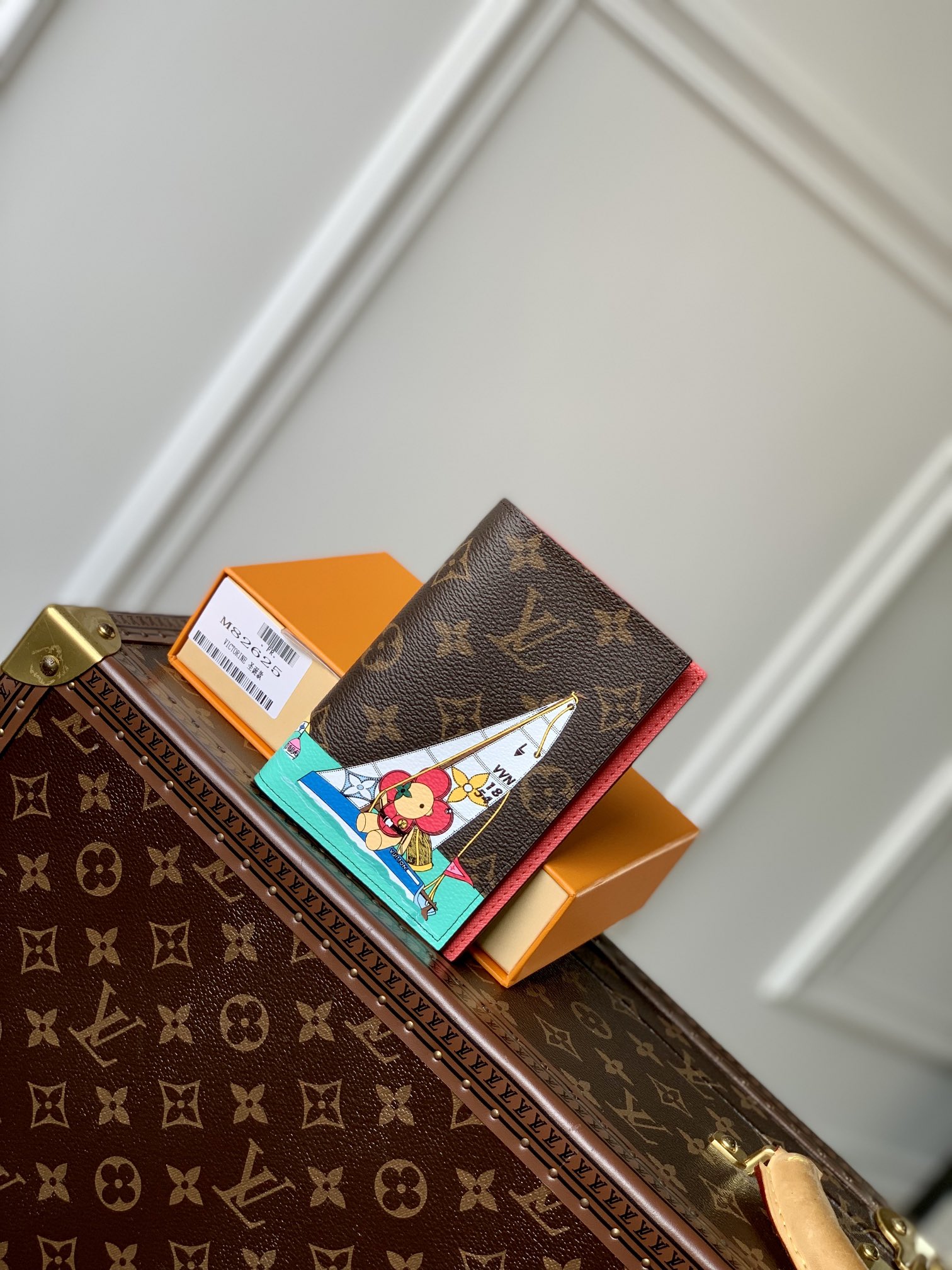 l0*is V*t0n passport card holder-14*10.5cm
