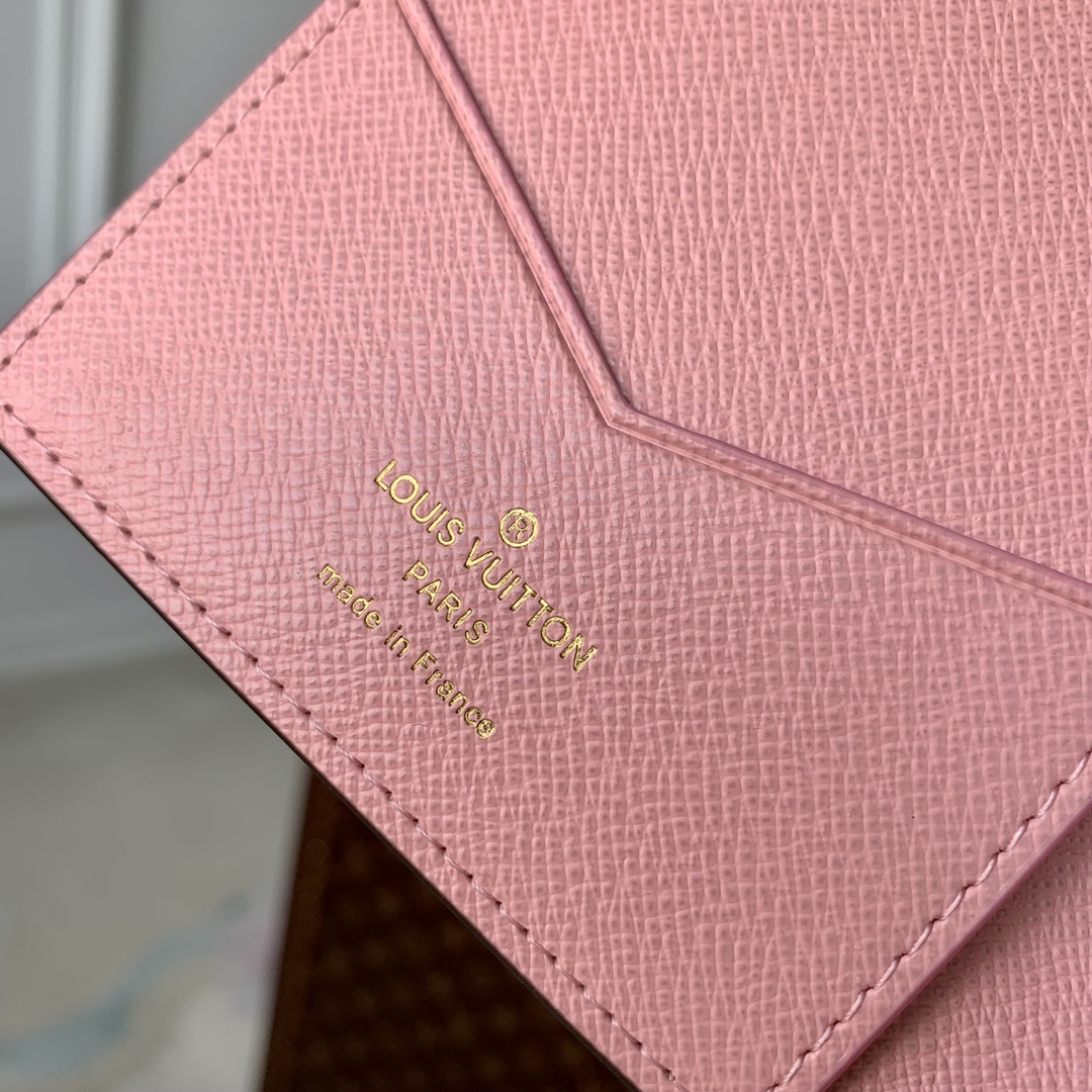 l0*is V*t0n passport card holder-14*10.5cm