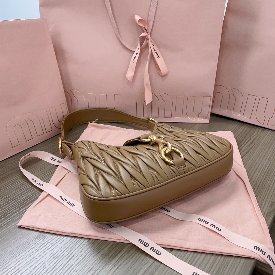M*um*u hobo bag-29*15*4cm