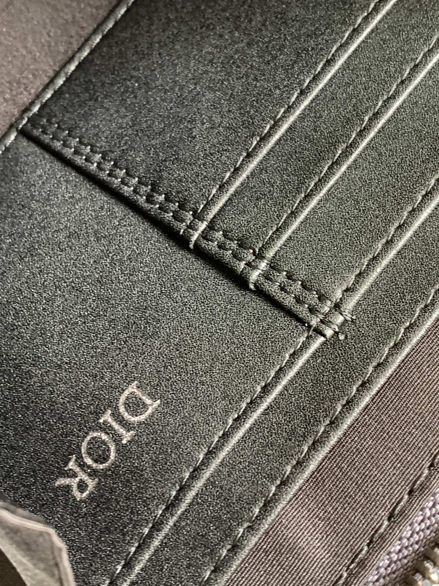 D*or essentials bag-17*12.5cm