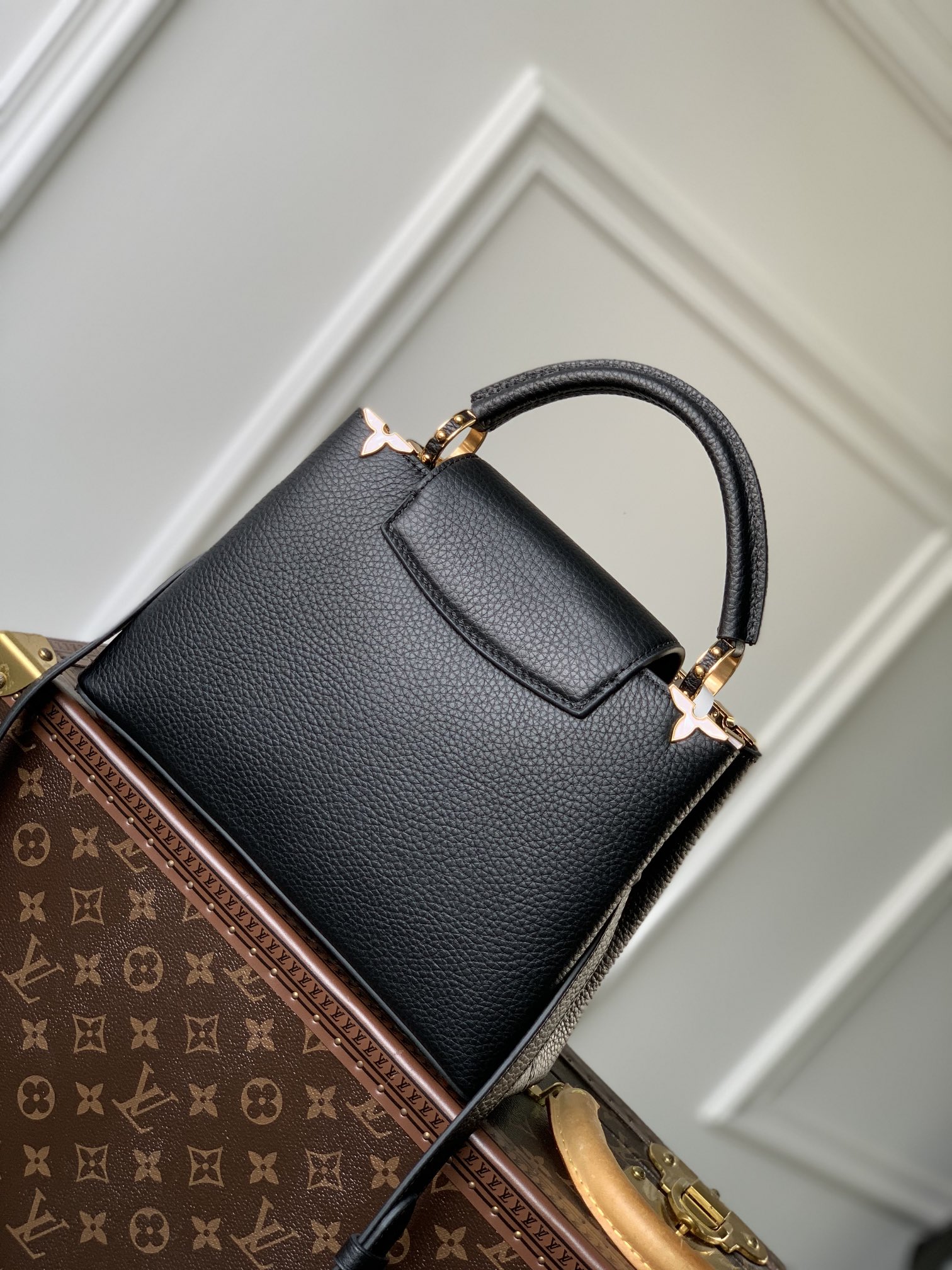 l0*is V*t0n capucines bb-27*18*9cm