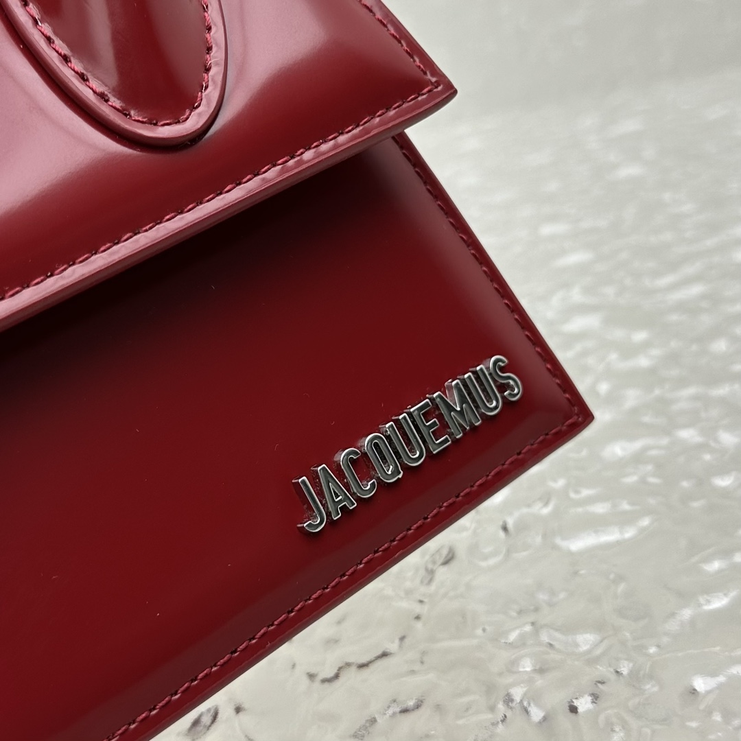 Ja*qvemvs classic bag-18x15.5x8cm