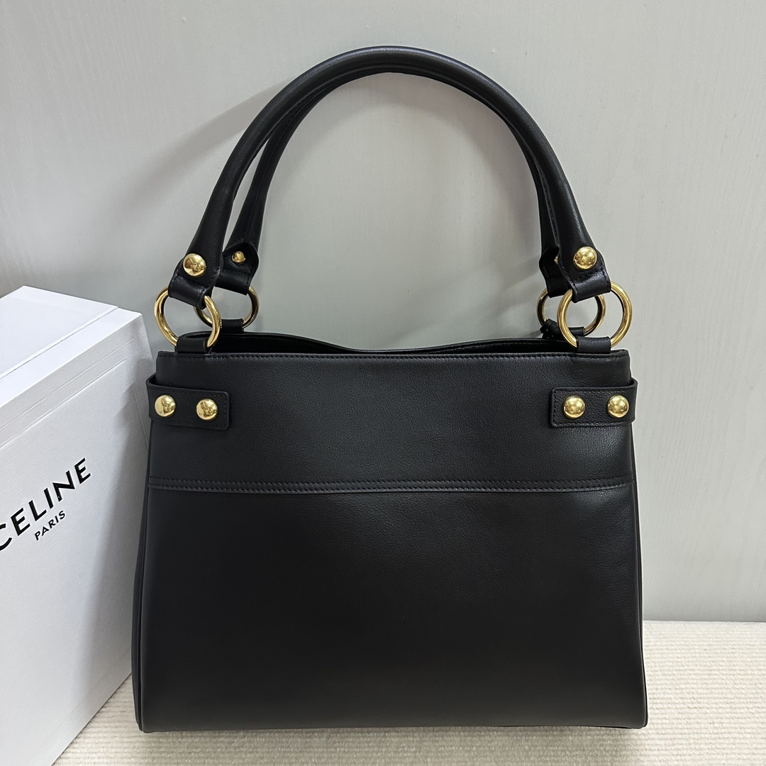 Ce**e tote-36.5 x 28.5 x 10cm