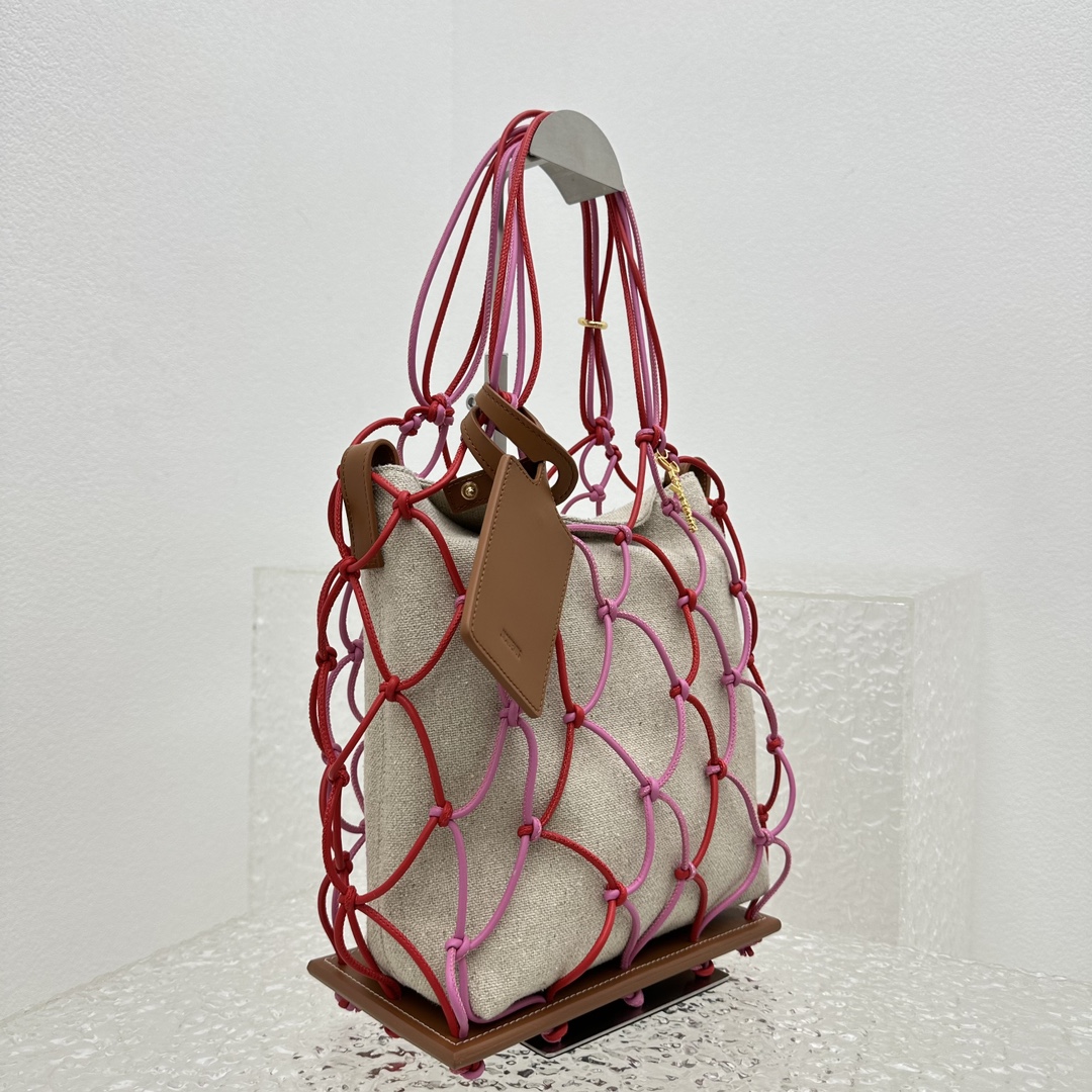 Ja*qvemvs mesh beach tote bag-23*42*11.5cm