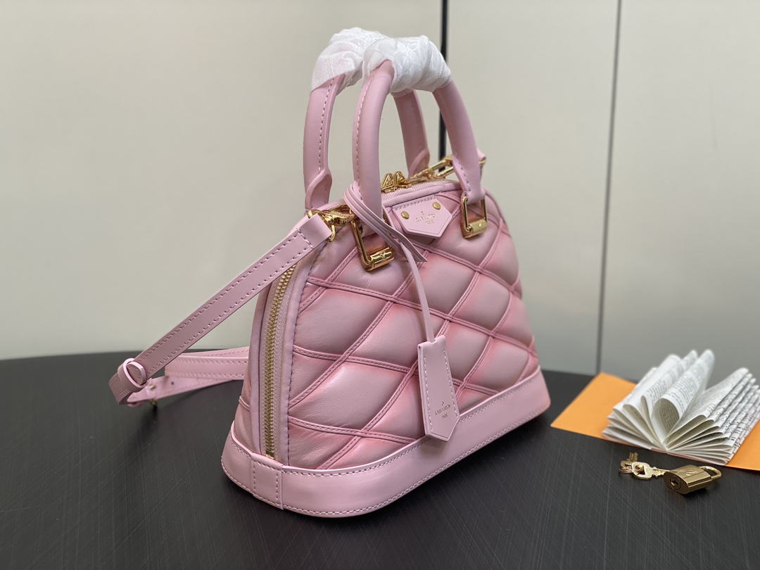 l0*is V*t0n m22878 alma bb-23.5 x 17.5 x 11.5cm