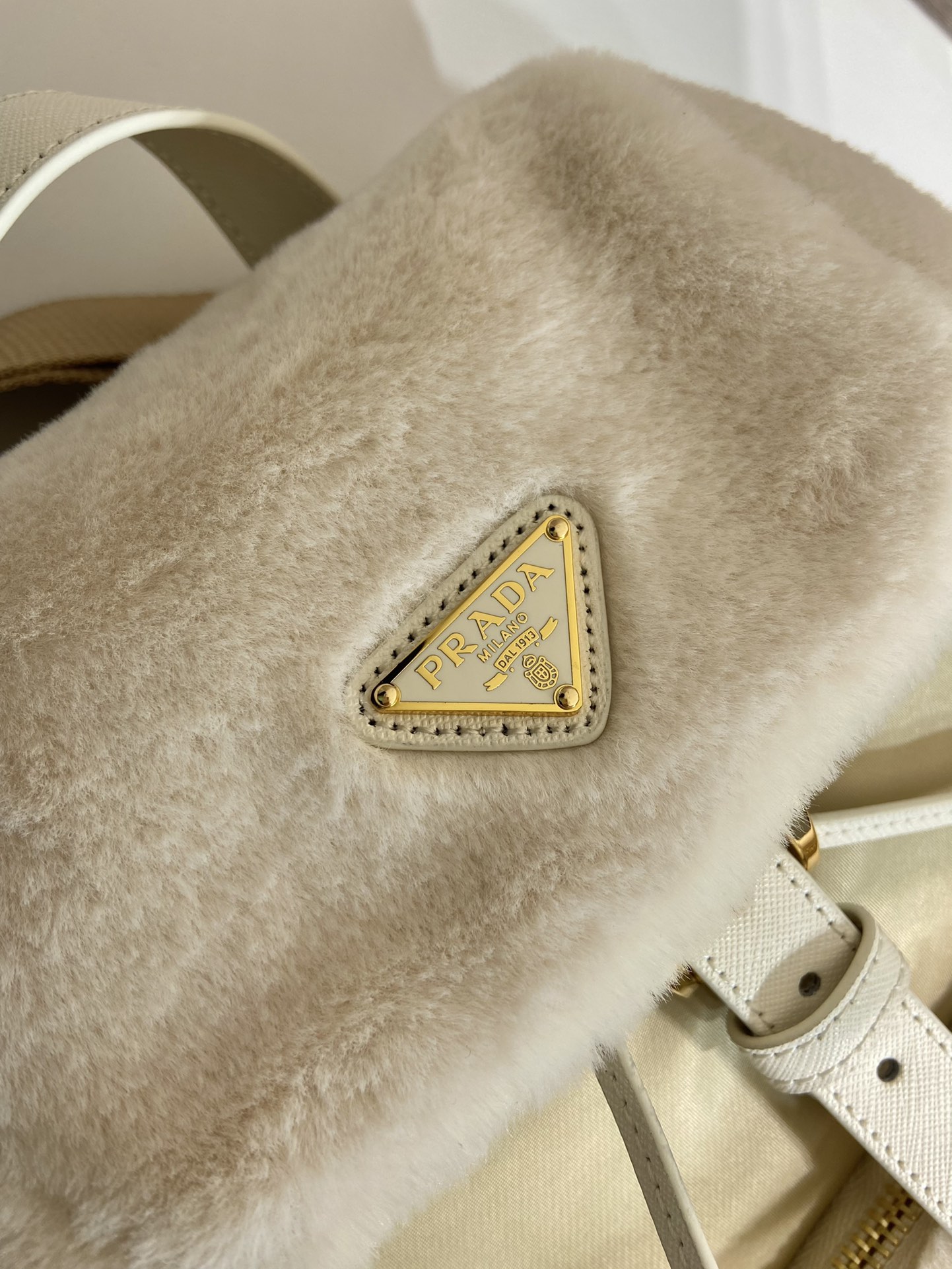 Pra*a backpack 1bz074 -20.5×25×11.5cm