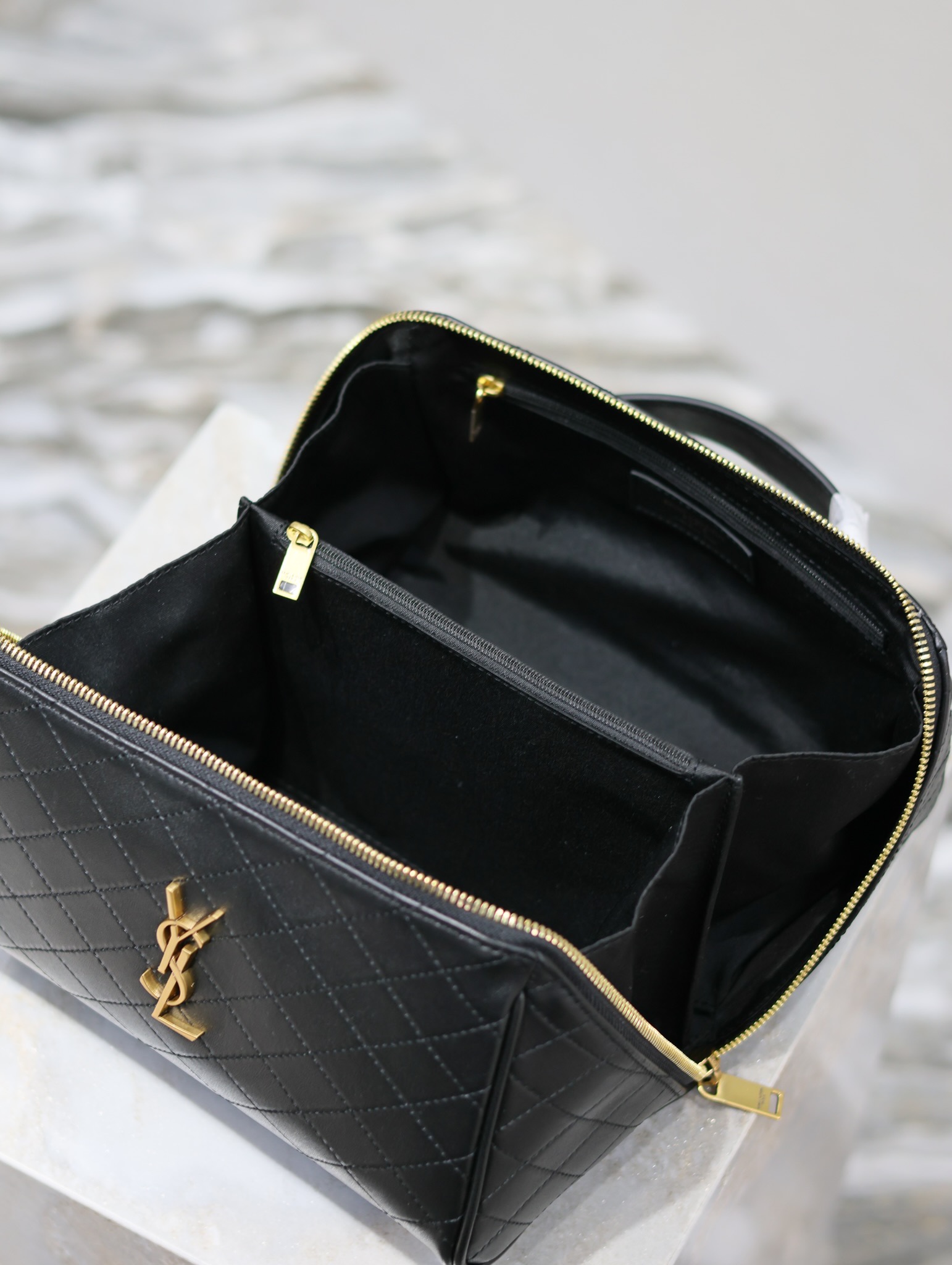 Y*L gaby cosmetic bag-21×13×13cm