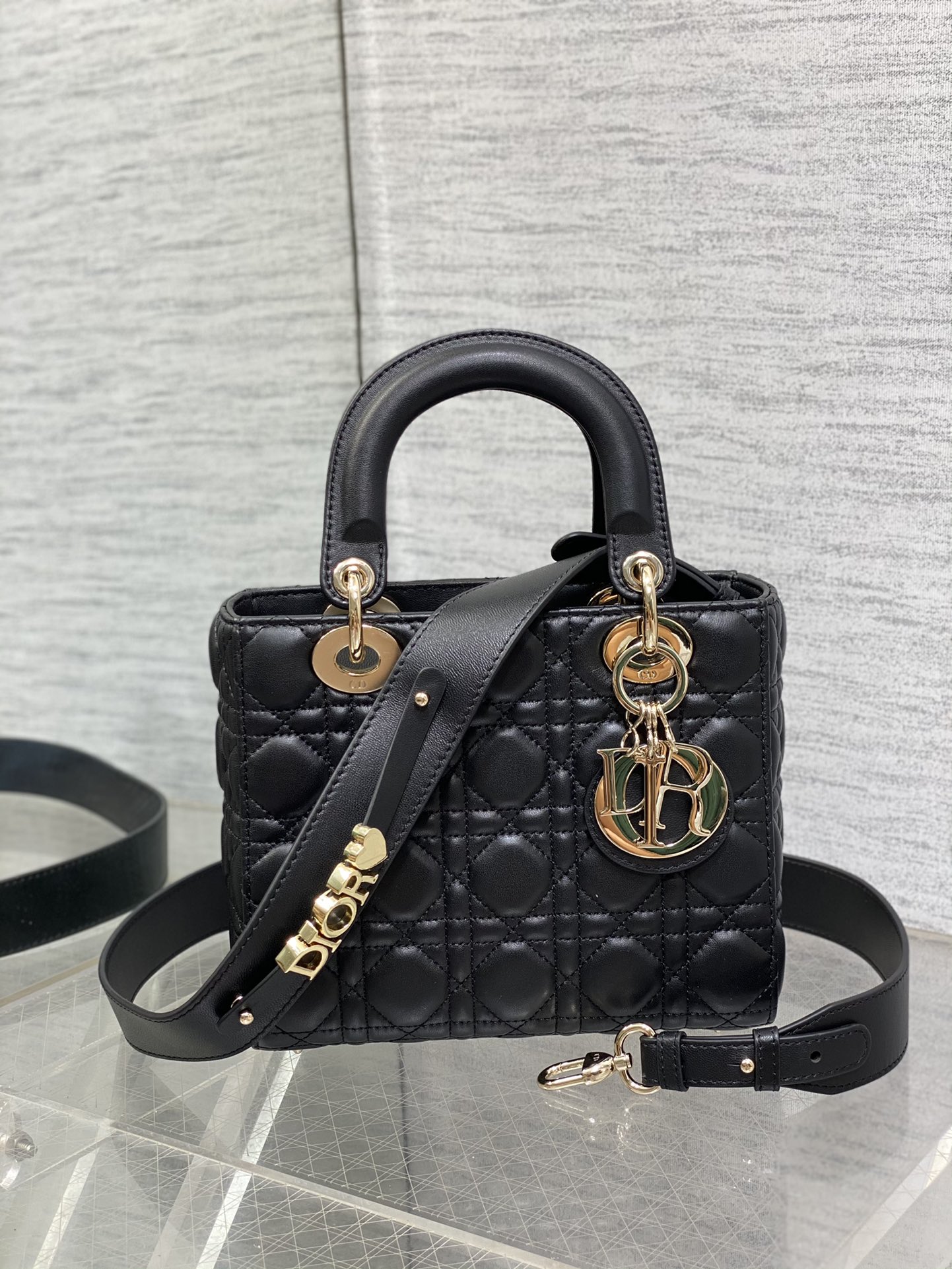 lady D*or bag-gold hardware-20*16.5*8cm