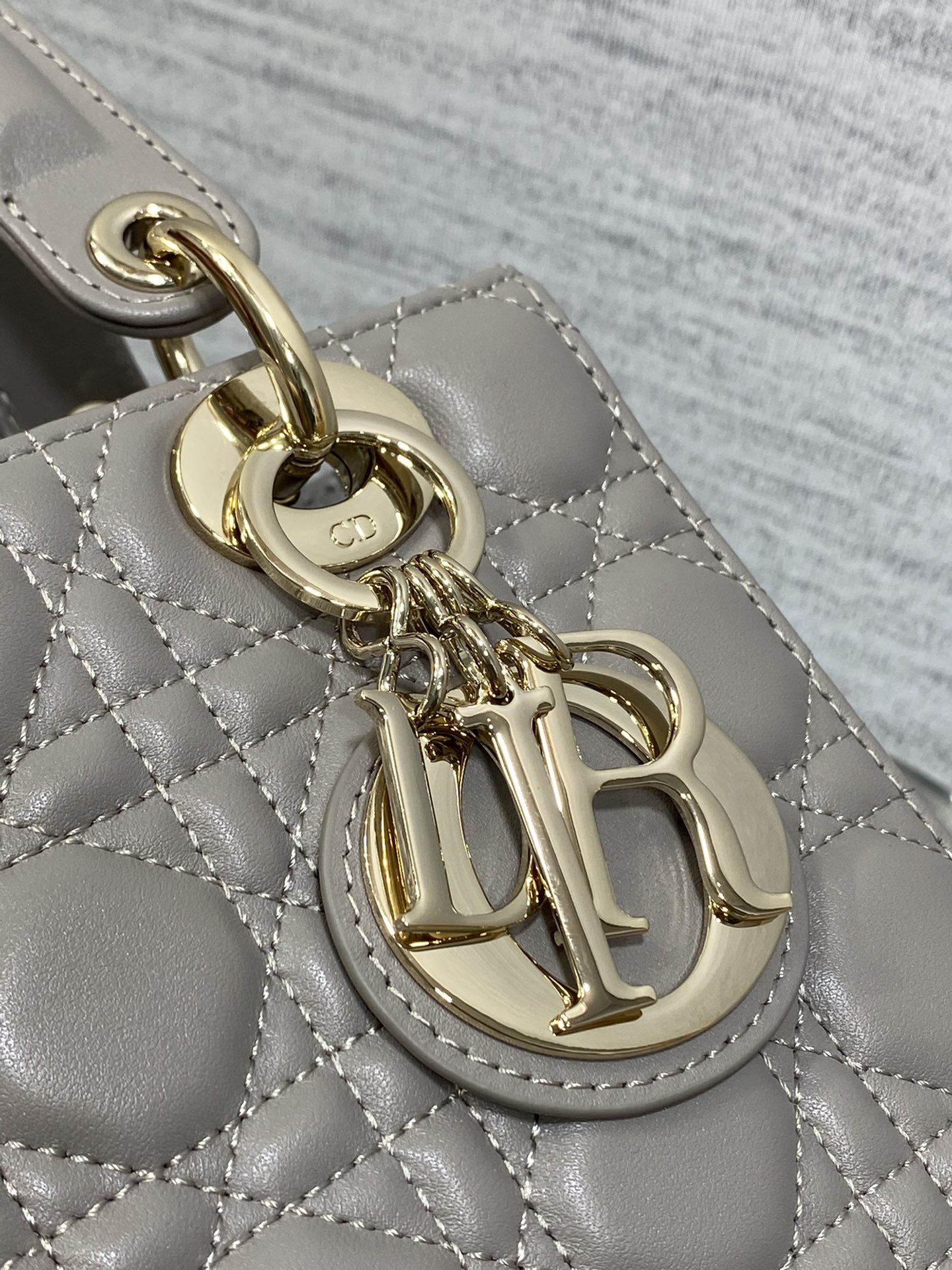 lady D*or bag-gold hardware-20*16.5*8cm