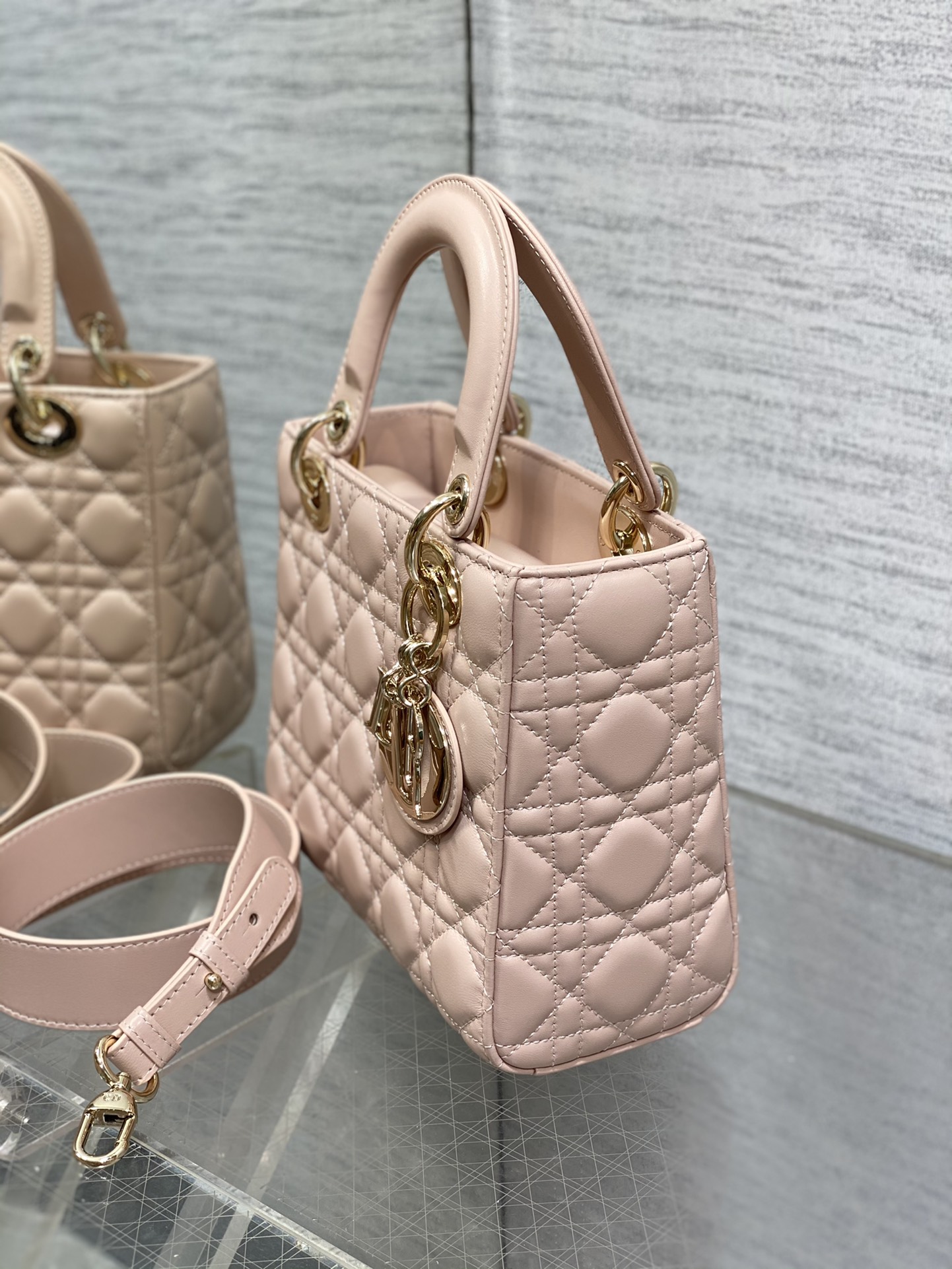 lady D*or bag-gold hardware-20*16.5*8cm