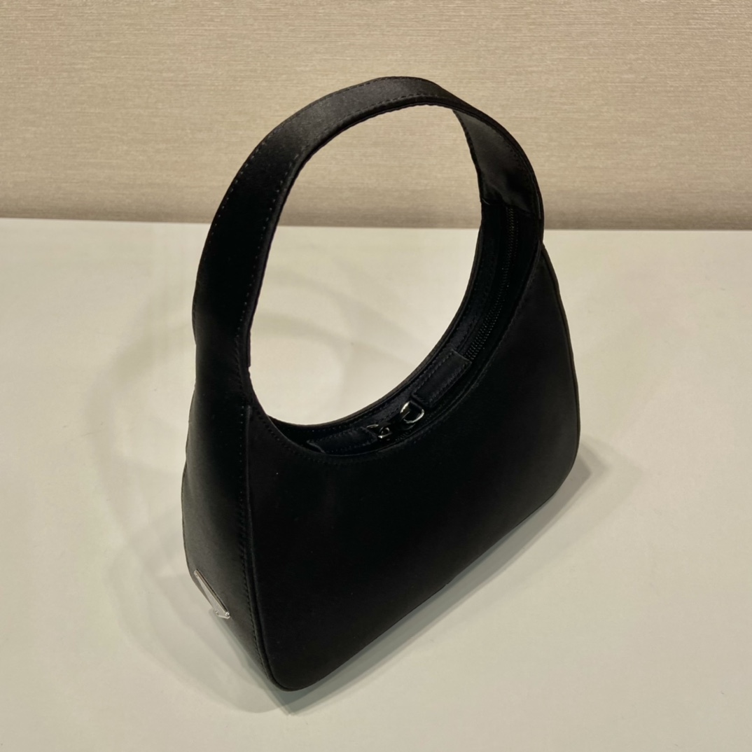 Pra*a 1bh611 vintage hobo bag-21*16*7.5cm