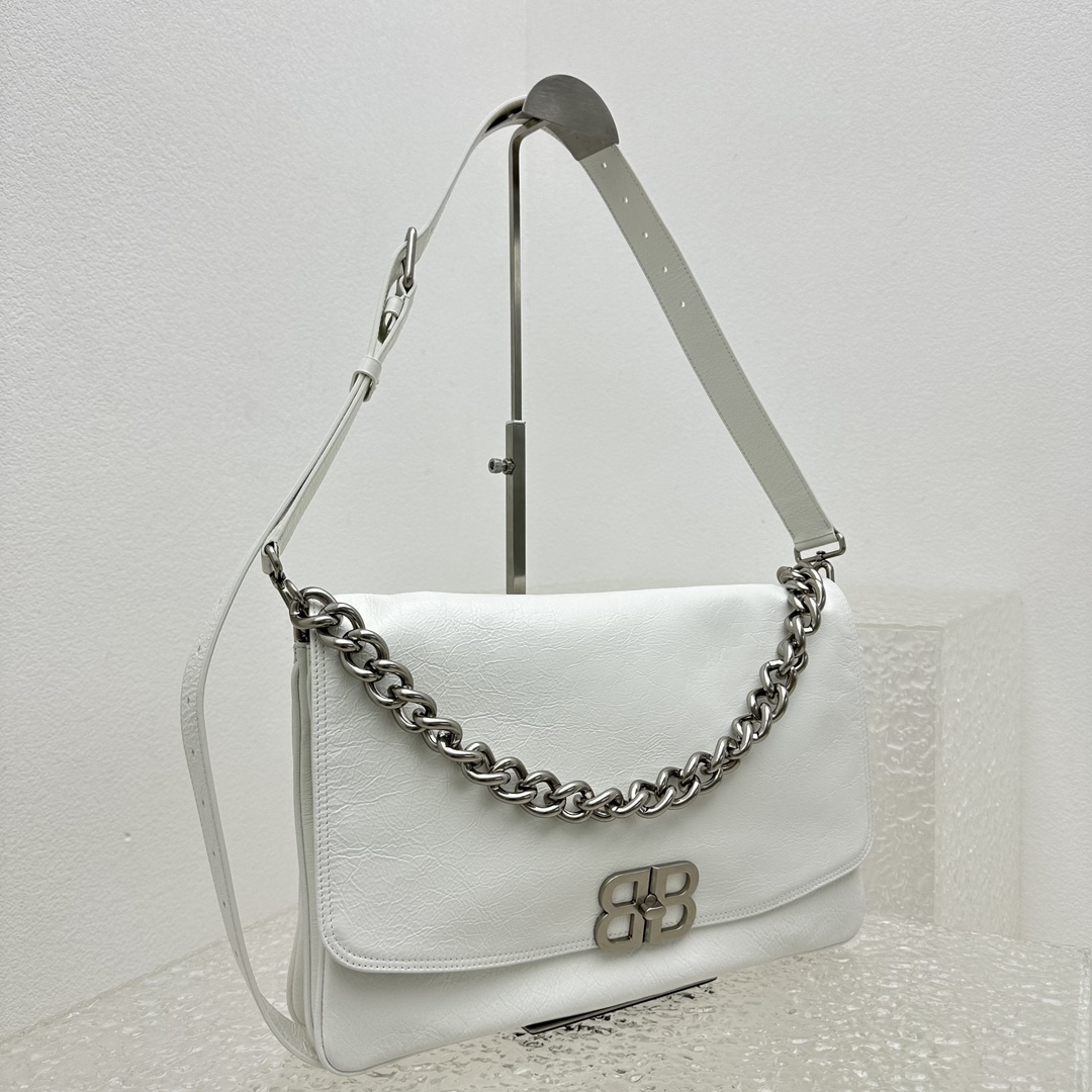 Ba*len*cia*ga bb soft bag-24*36*4cm