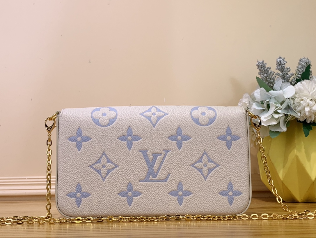 l0*is V*t0n pochette félicie wallet -21*12*3cm