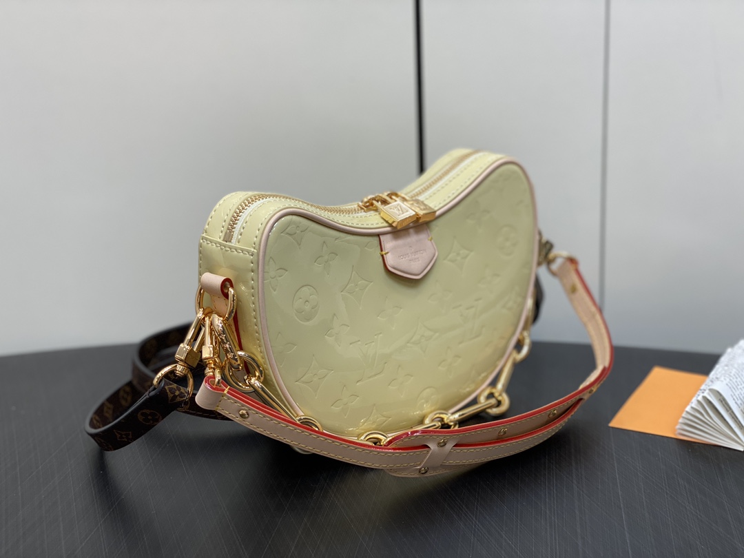 l0*is V*t0n croissant m24021-21 x 13 x 7cm