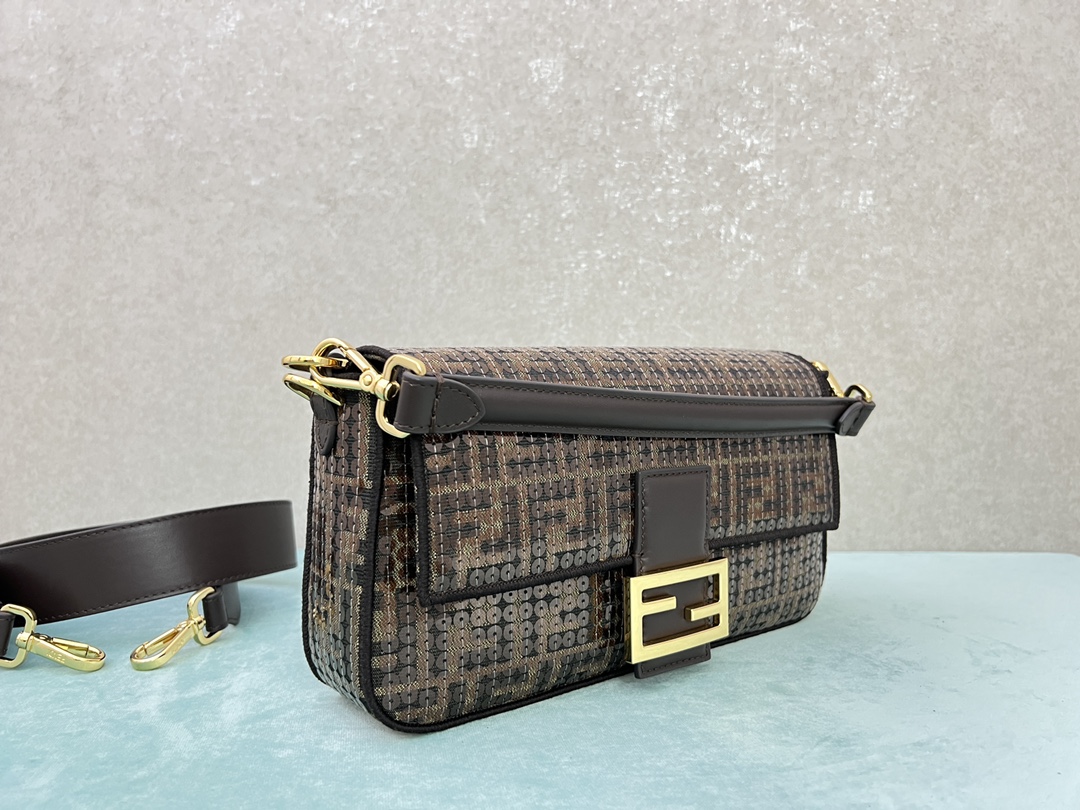 F**di baguette bag-26x14x4cm