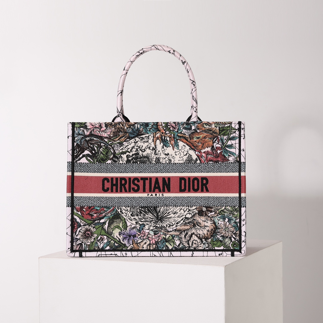 D*or book tote