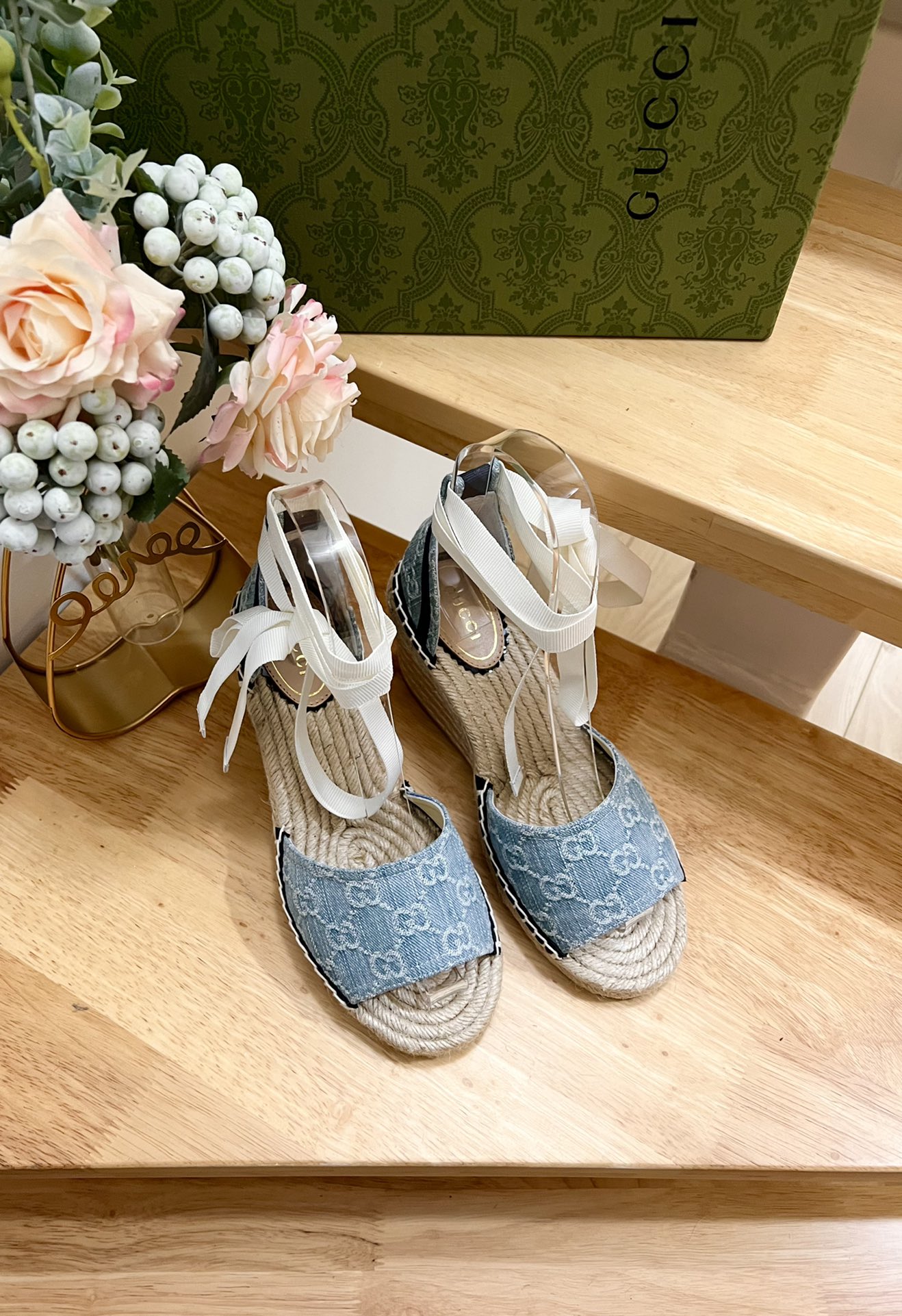 G*u*i 2024ss sandals