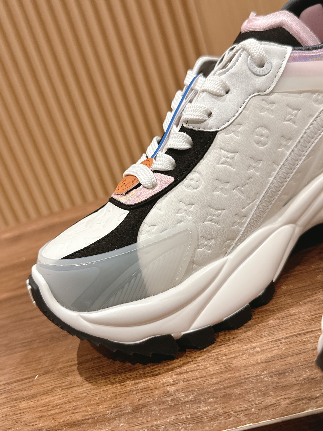l0*is V*t0n run55 sneakers(eu35-eu41)