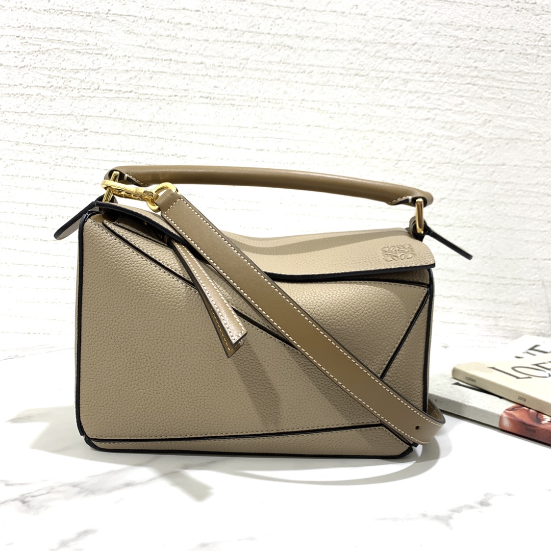 L0ew* puzzle small bag-24*10*14cm