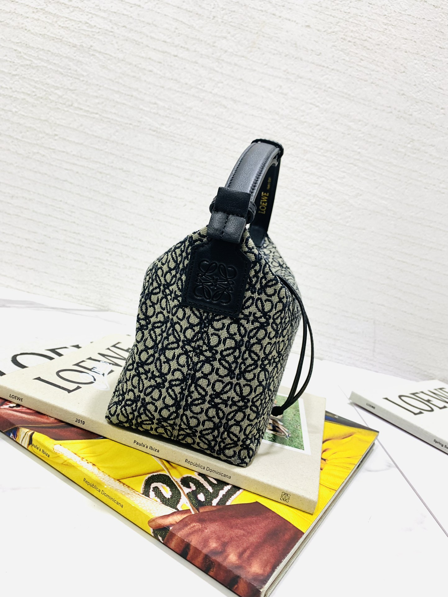 L0ew* cubi anagramtote-21*12*17cm