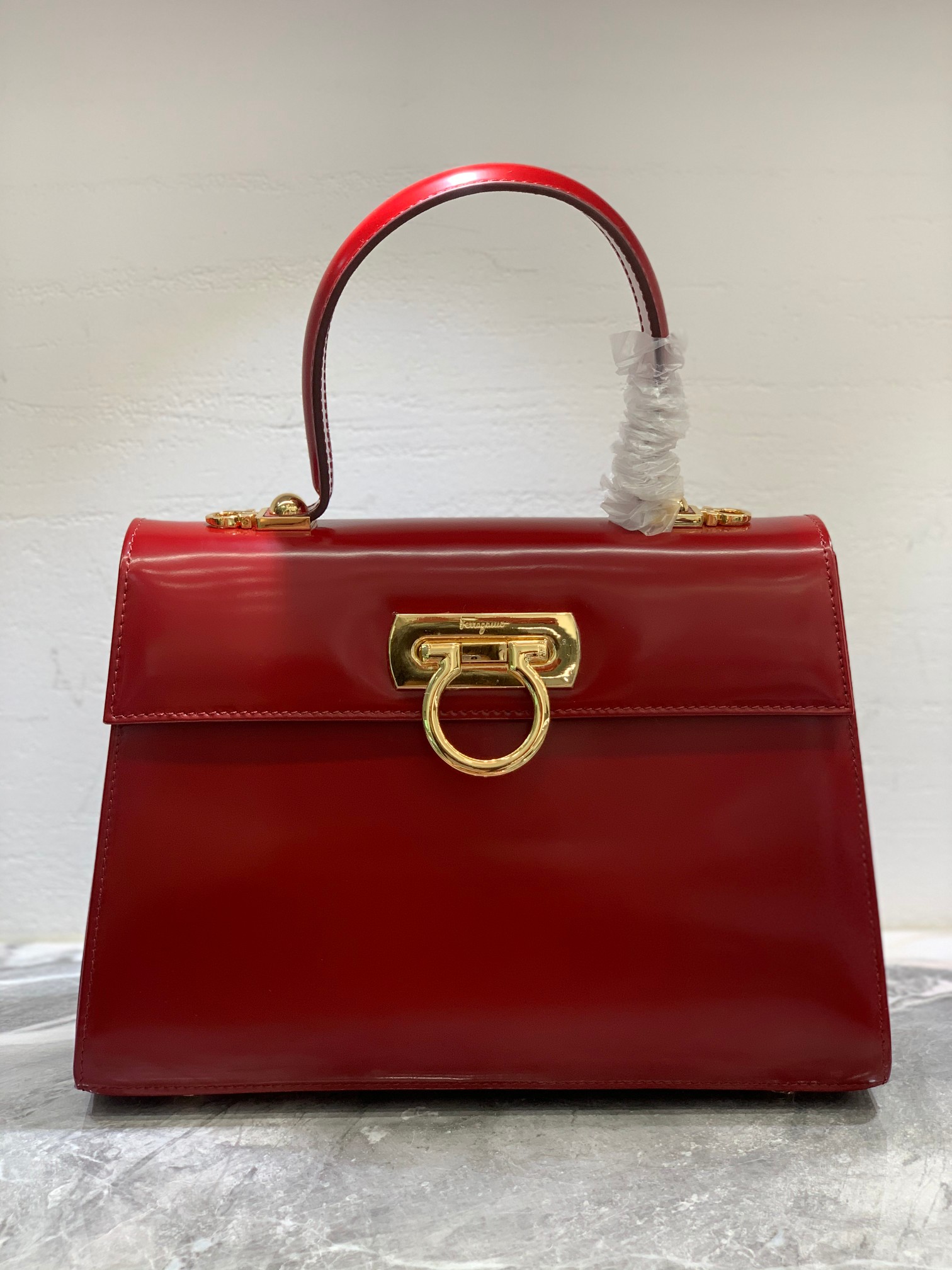 Ferragamo Tote-27×20×10CM