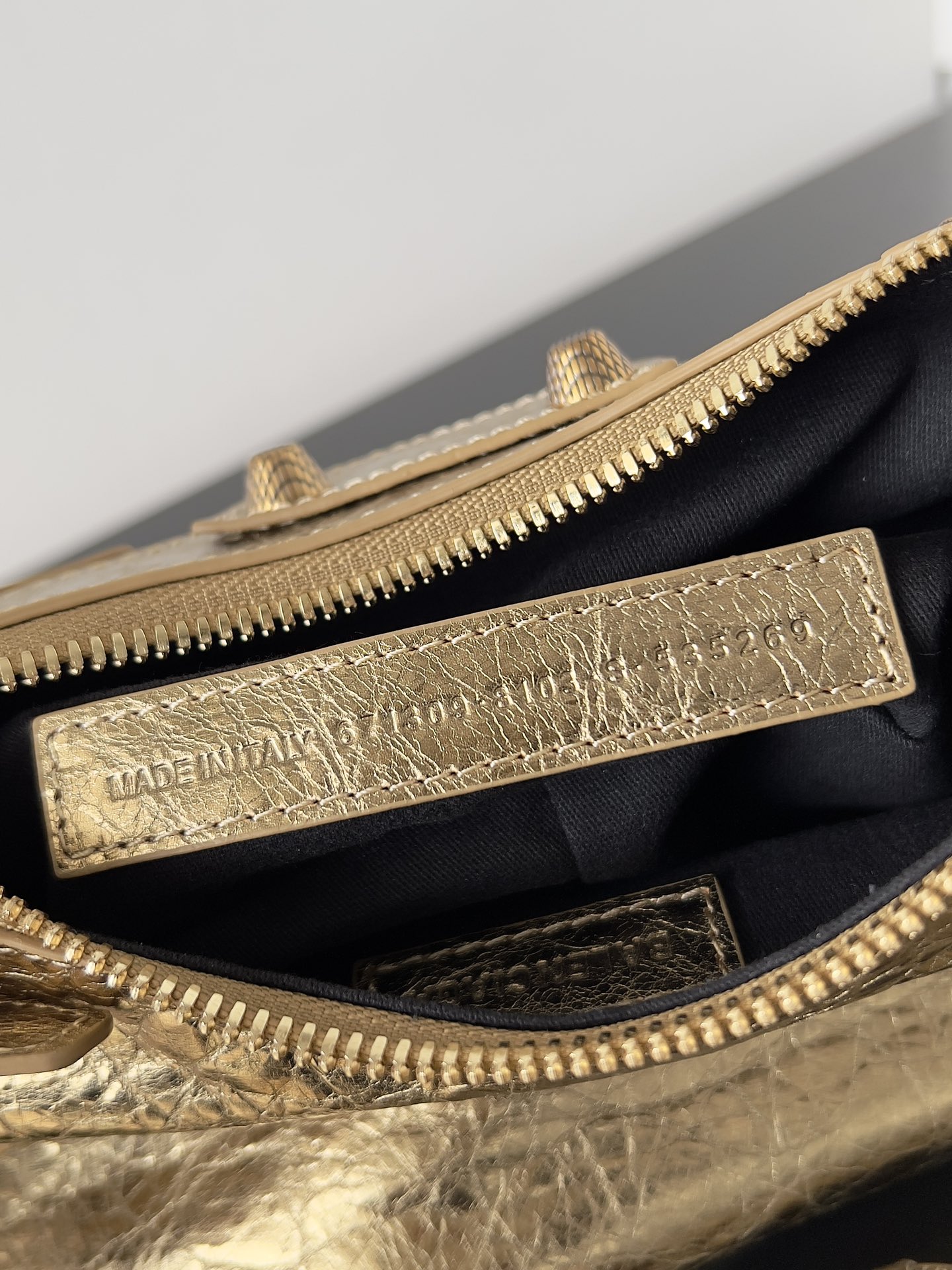 Balenciag Le Cagole Handbags-26x13x18CM