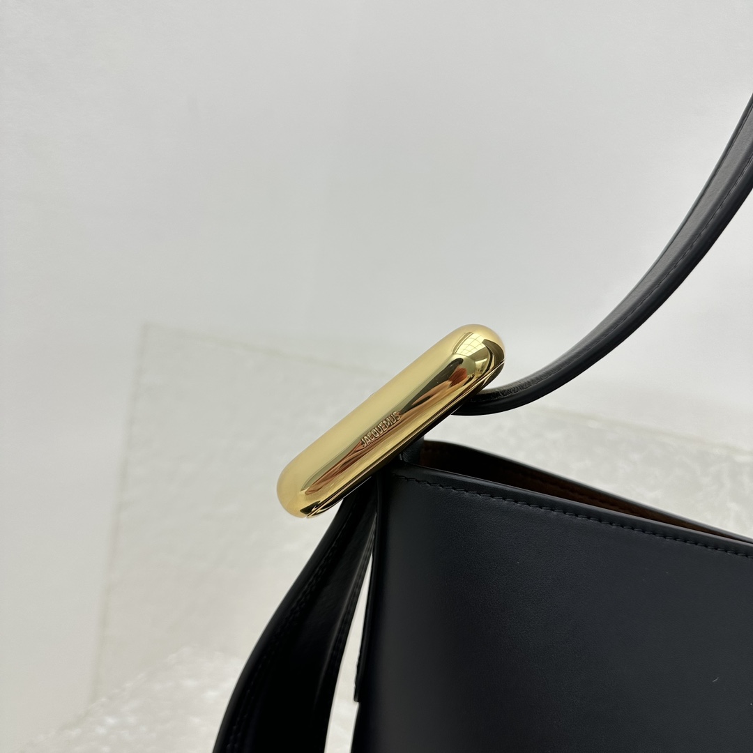 Ja*qvemvs bucket bag-20*22*10cm